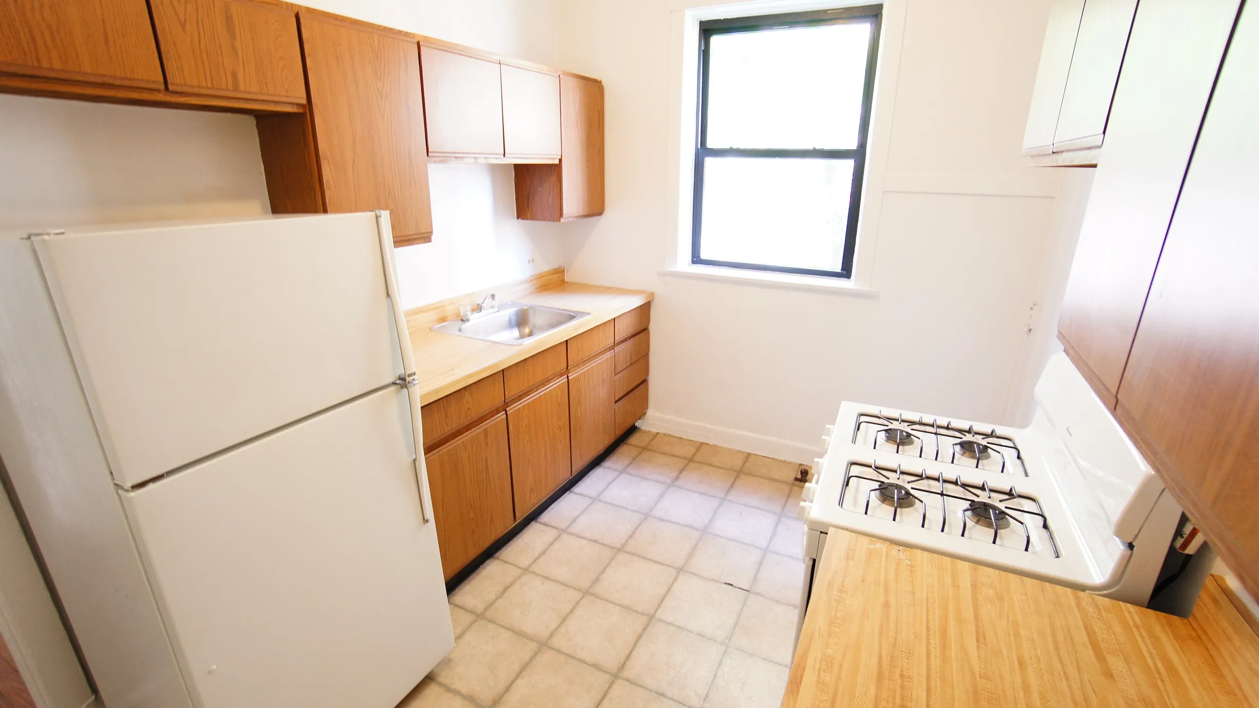 2418 N Sawyer Ave 60647 60647-unit#2E-Chicago-IL