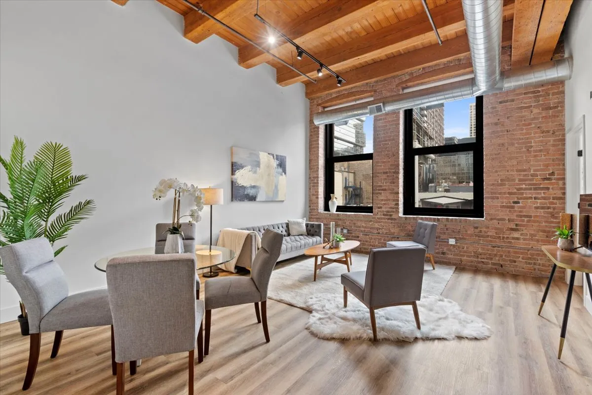 153 W Ohio St   60654 60654-Paper Box Lofts-Chicago-IL