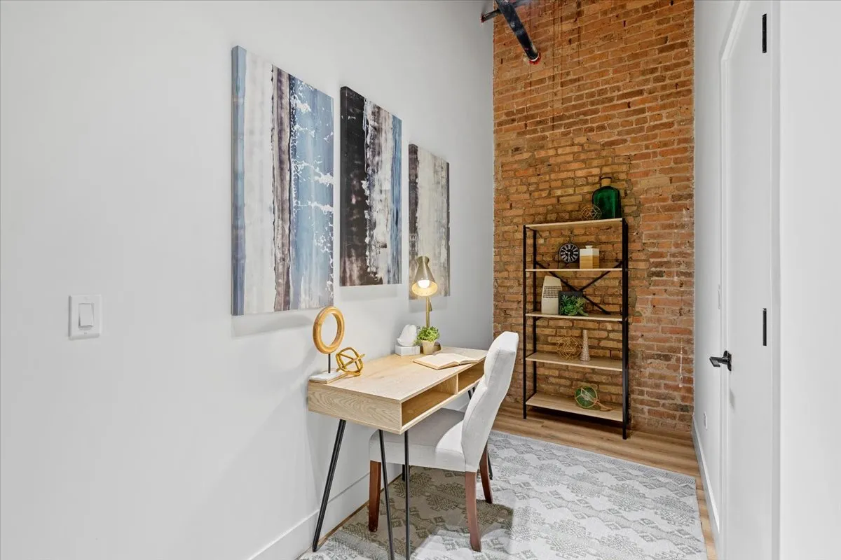 153 W Ohio St   60654 60654-Paper Box Lofts-Chicago-IL