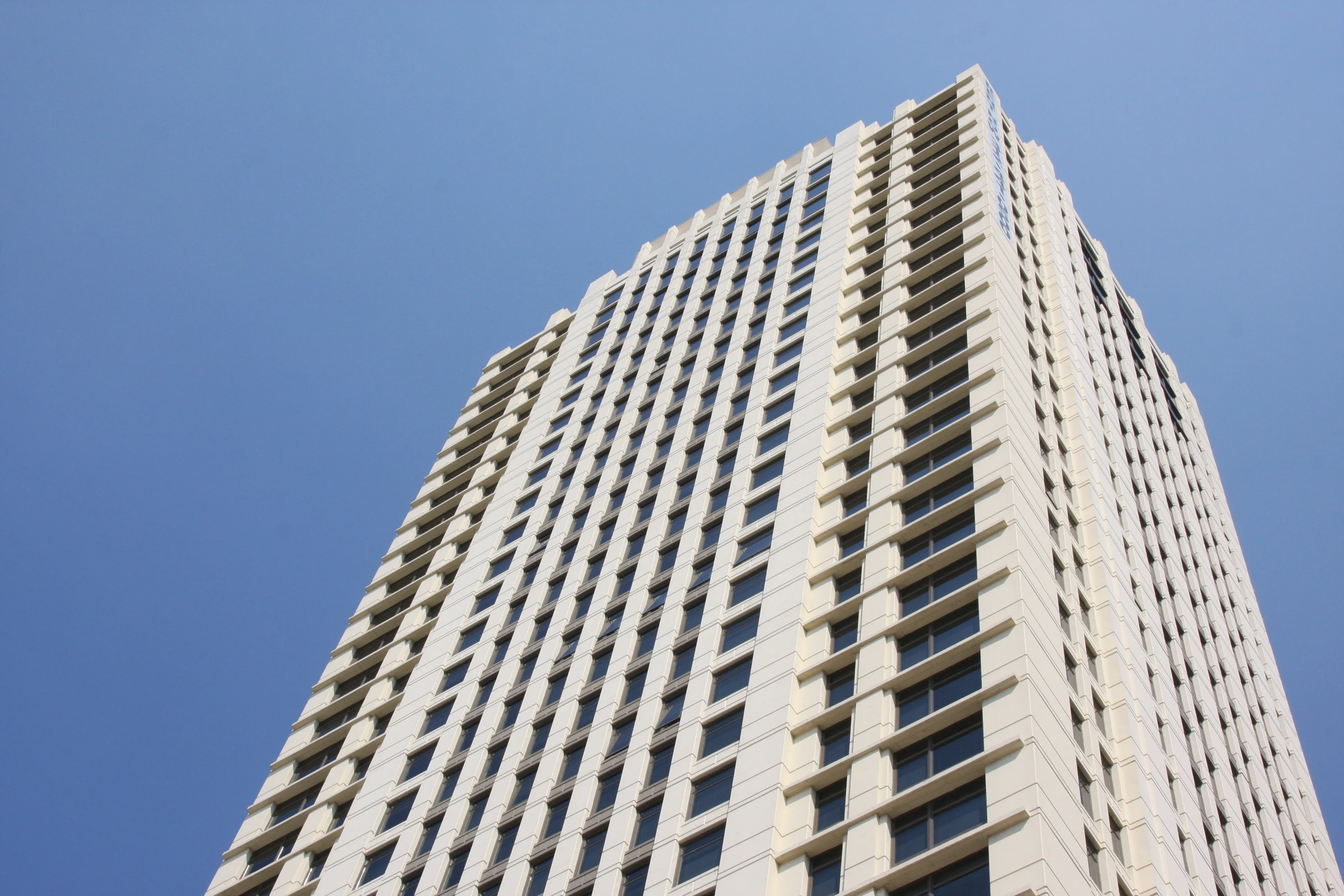 353 desplaines