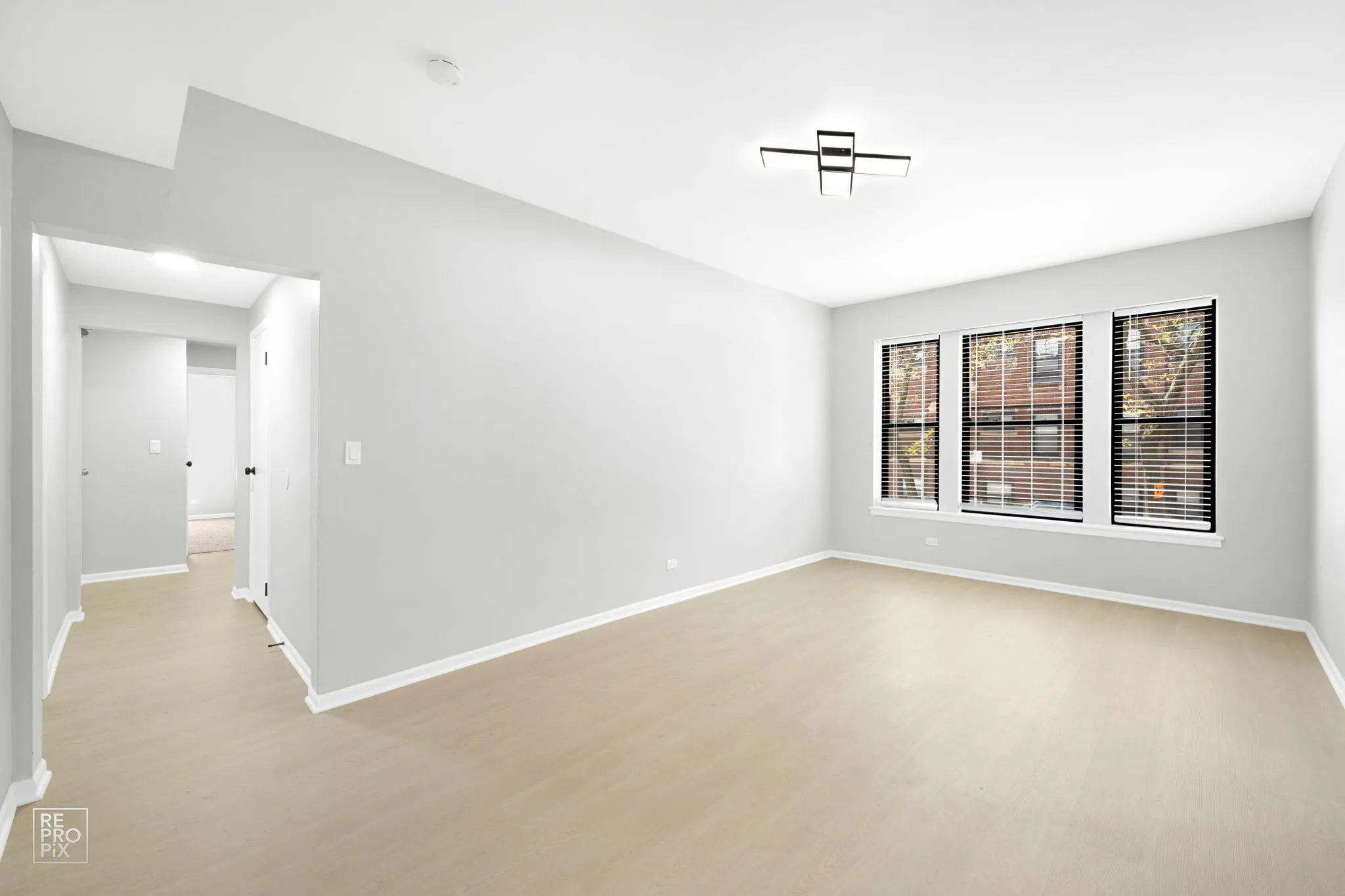 5047 S Champlain Ave 60615 60615-5047 S Champlain Ave-Chicago-IL