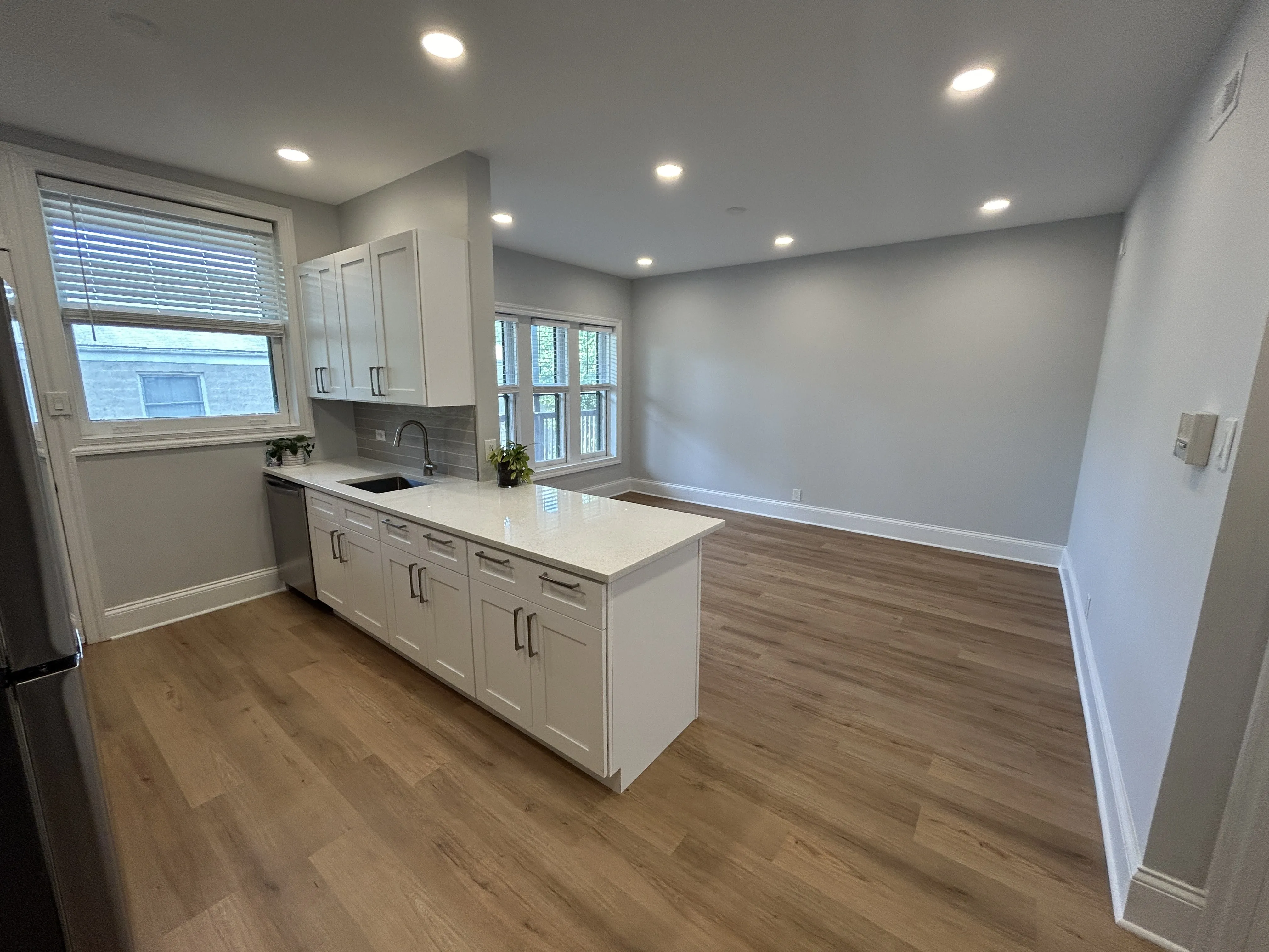 1303 W ROSCOE ST 60657-1301 -11 W. Roscoe-unit#02-Chicago-IL