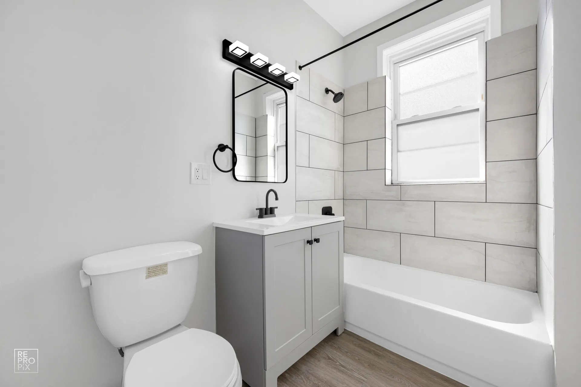 4853 S Prairie Ave 60615 60615-4853 S Prairie-Chicago-IL