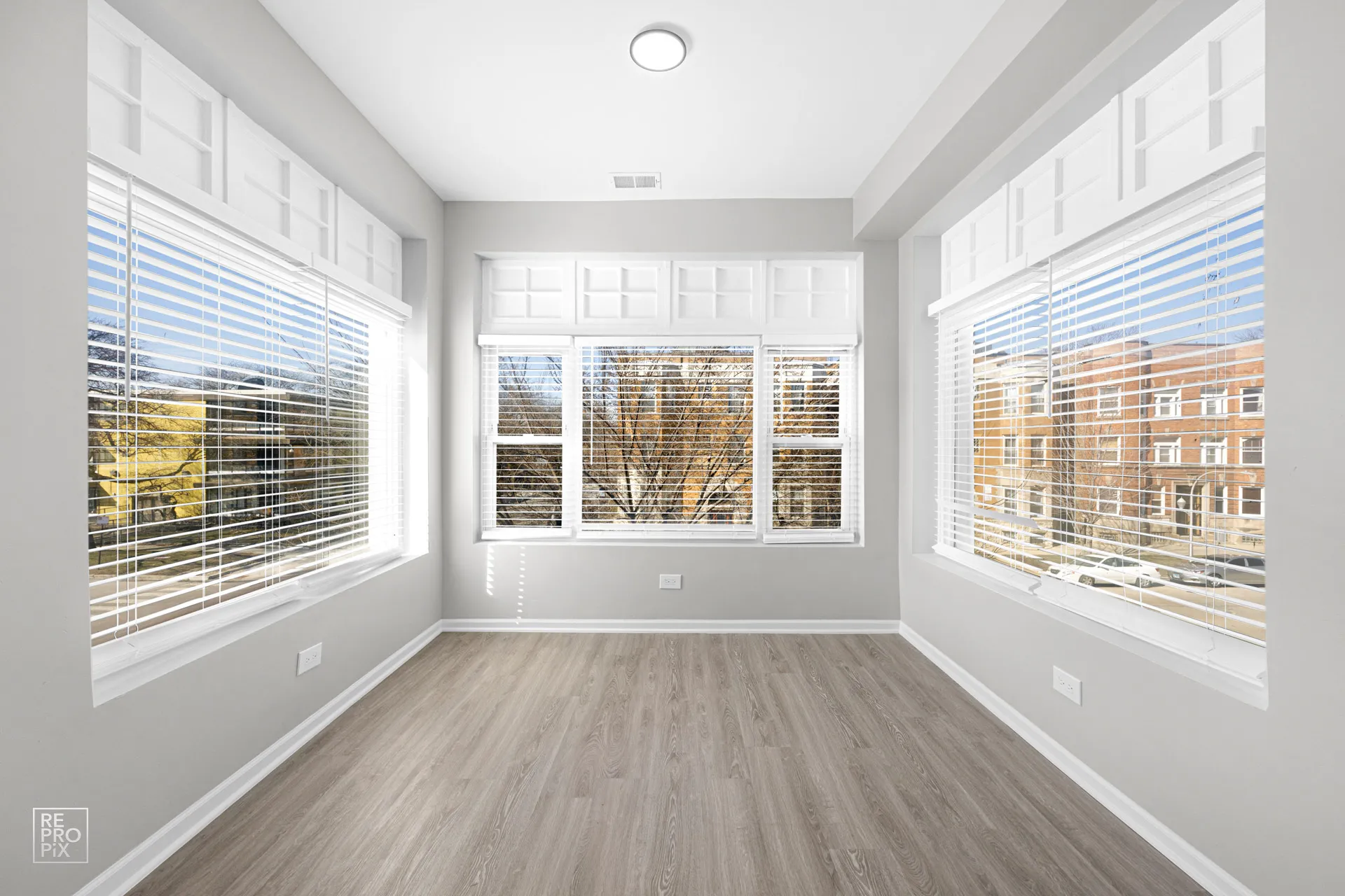 4853 S Prairie Ave 60615 60615-4853 S Prairie-Chicago-IL