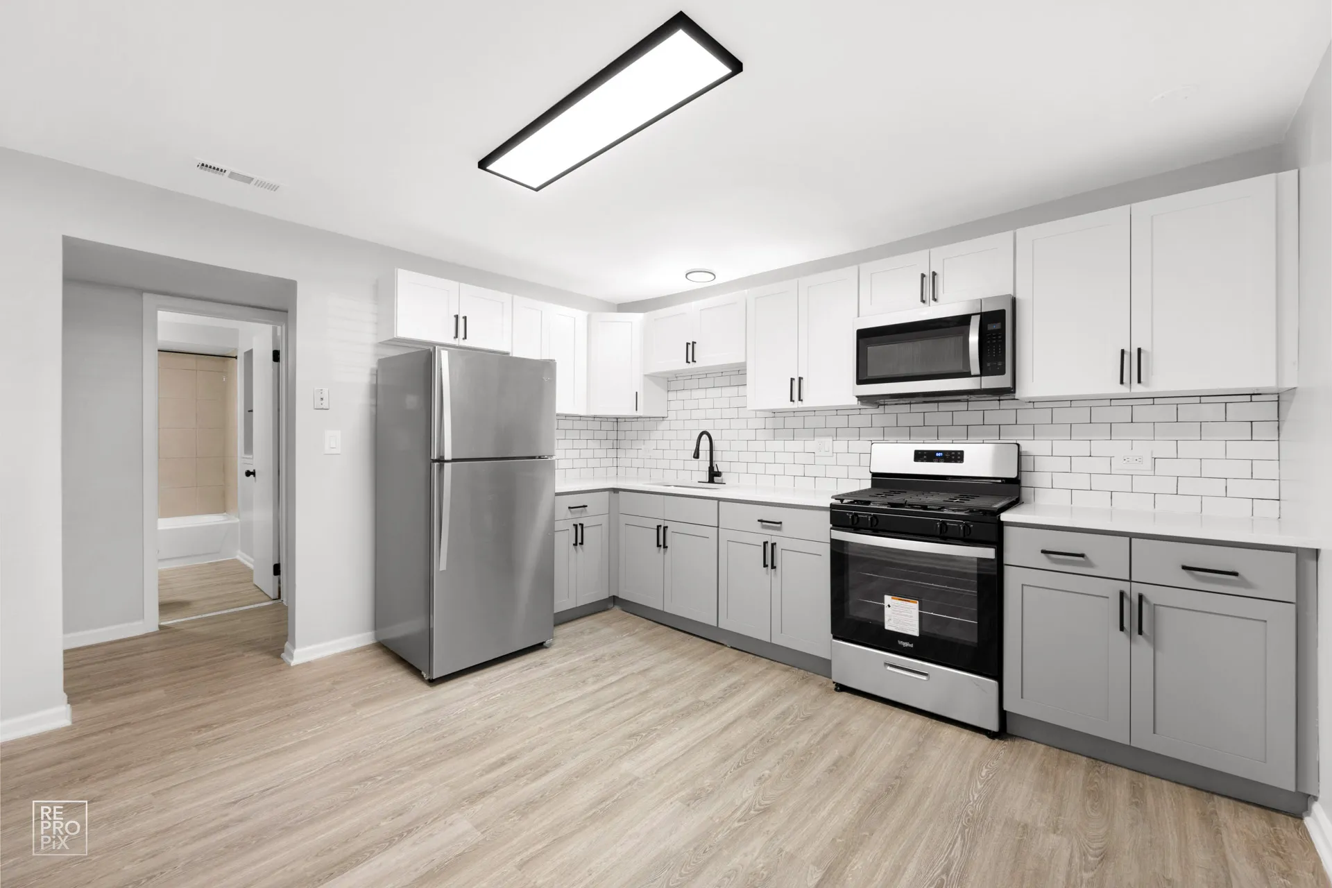 5032 S St Lawrence Ave 60615 60615-5032 S St Lawrence-Chicago-IL