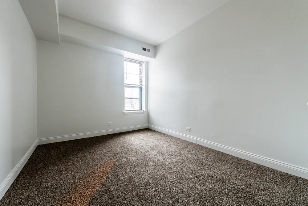 5046 S Champlain Ave   60615 60615-5046 S Champlain Ave-Chicago-IL