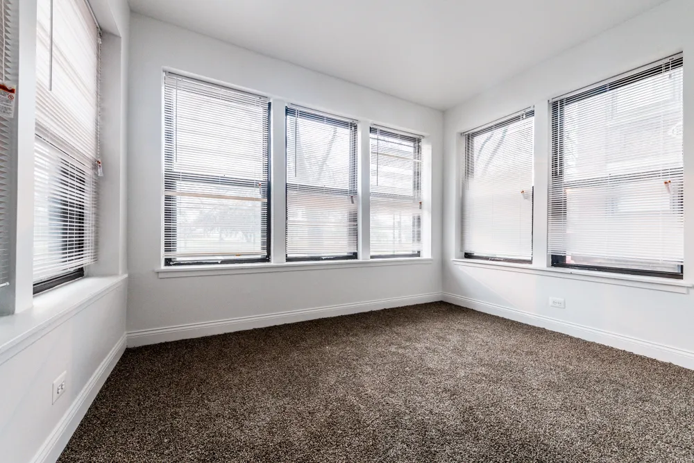 5046 S Champlain Ave   60615 60615-5046 S Champlain Ave-Chicago-IL