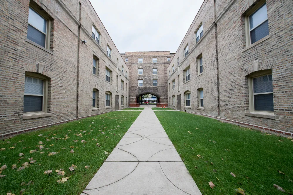 5504 S Wabash Ave 60637 60637-5504-12 S Wabash Ave-Chicago-IL