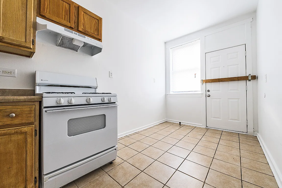 6000 S Prairie Ave 60637 60637-6000 S Prairie Ave-Chicago-IL