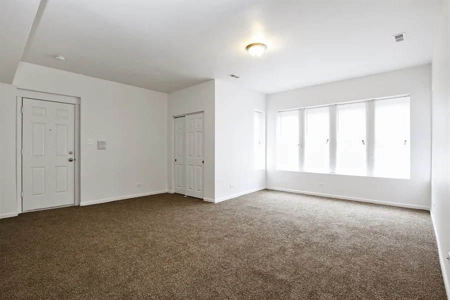 6226 S Martin Luther King Dr 60637 60637-6226 S Martin Luther King Dr-Chicago-IL