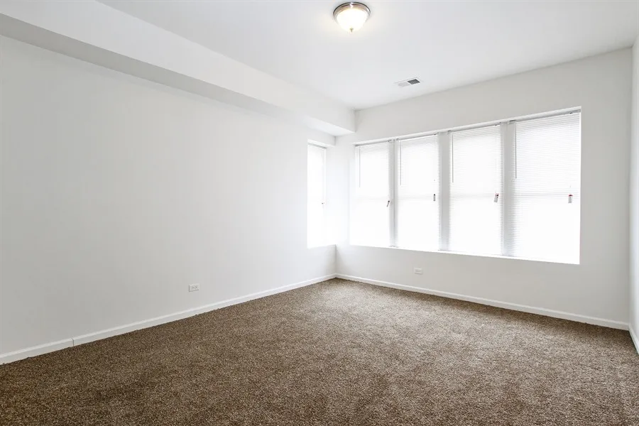 6226 S Martin Luther King Dr 60637 60637-6226 S Martin Luther King Dr-Chicago-IL