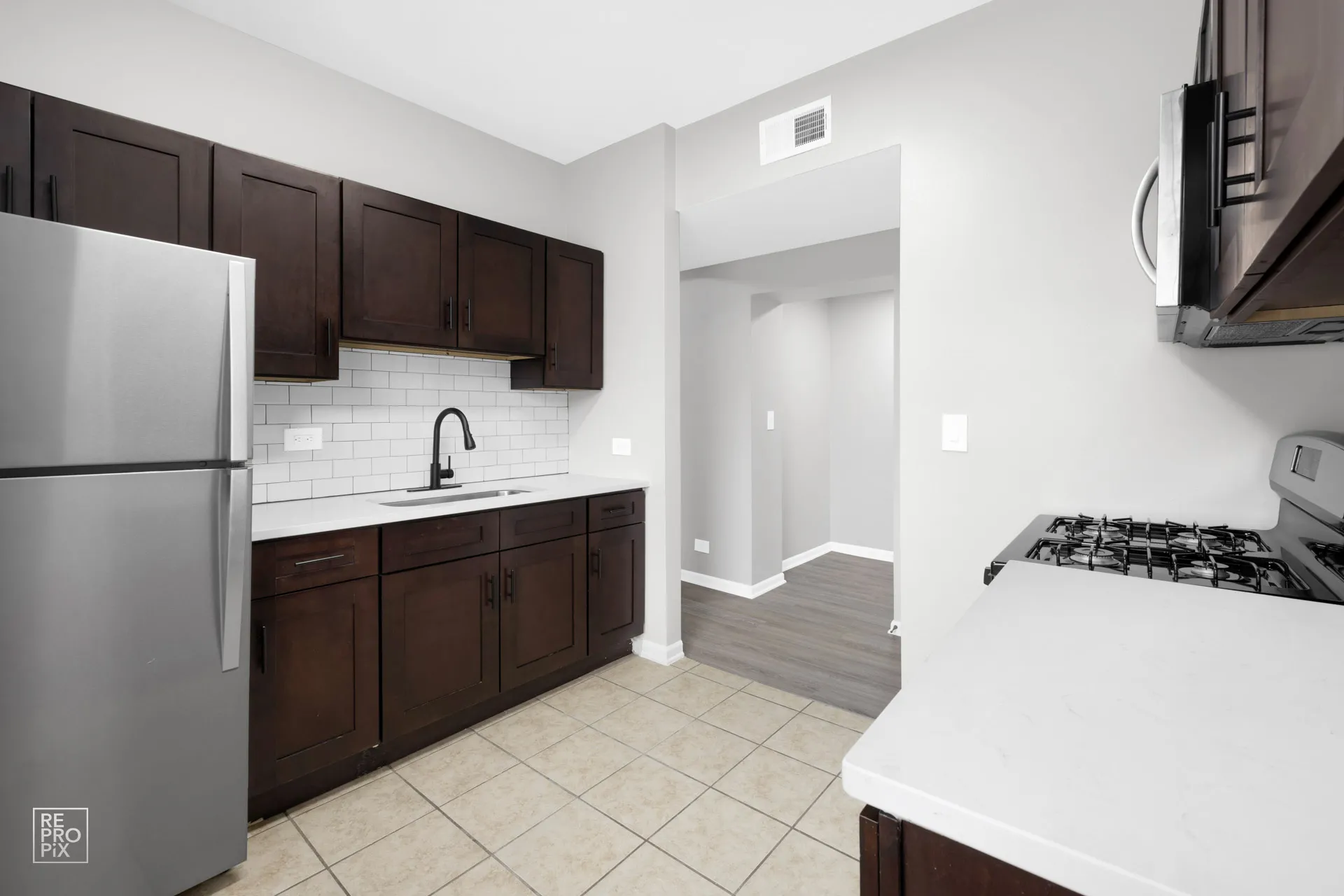 5015 S Champlain Ave   60615 60615-5015 S Champlain Ave-Chicago-IL