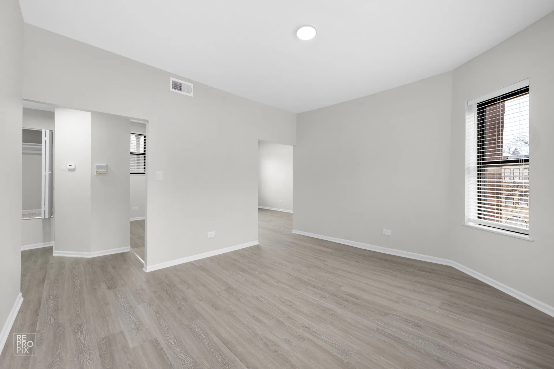 5019 S St Lawrence Ave 60615 60615-5019 S St Lawrence-Chicago-IL