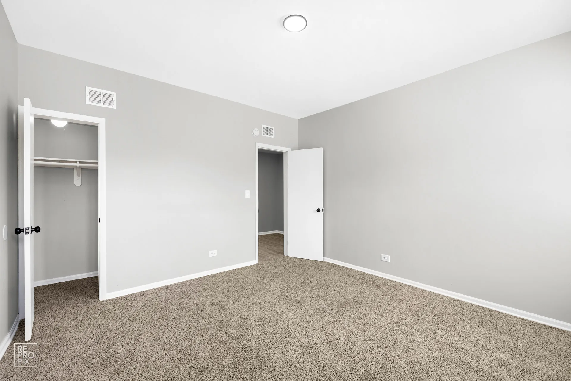 5047 S St Lawrence Ave   60615 60615-5047 S St Lawrence Ave-Chicago-IL