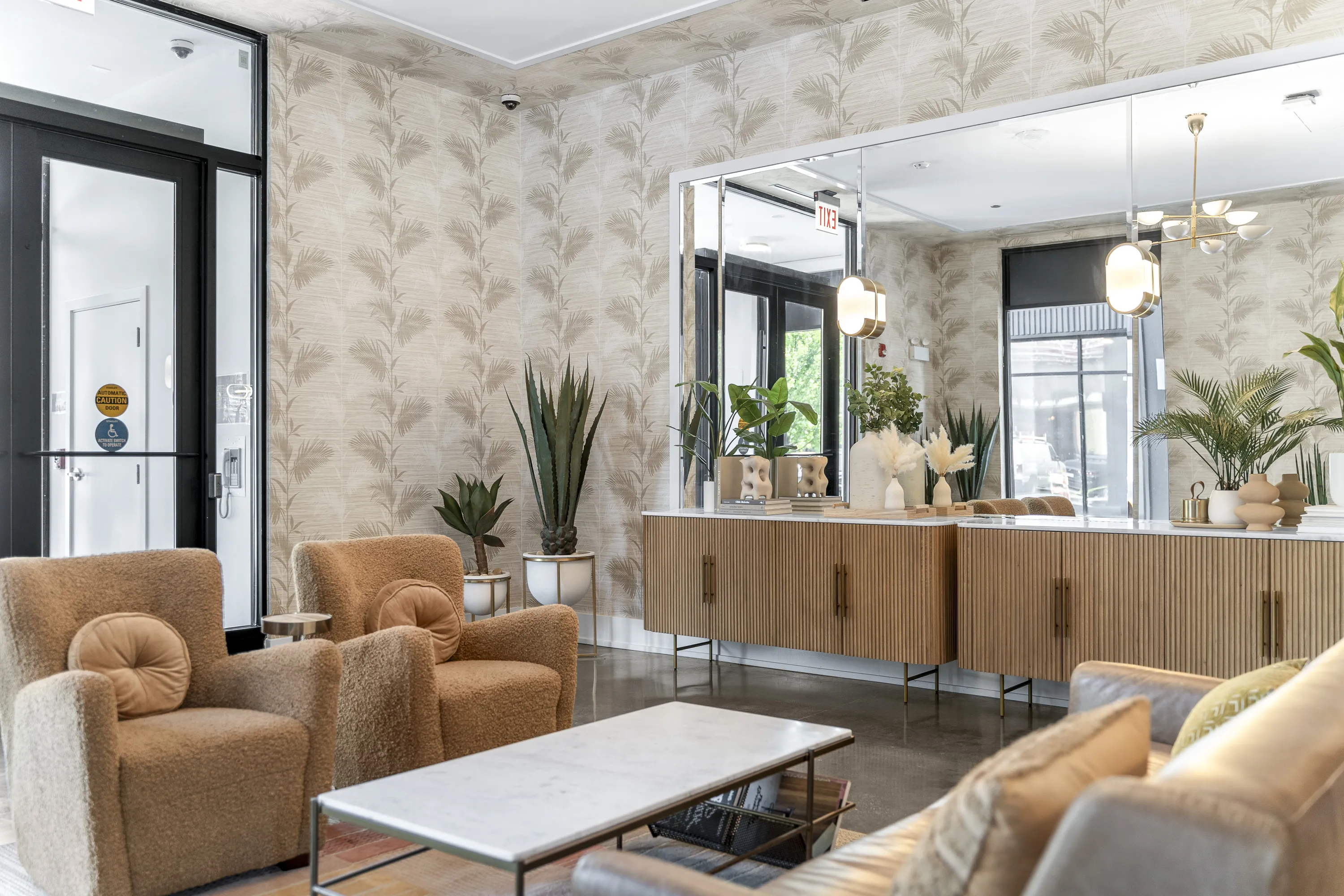 1135 W Winona St   60640 60640-The Sally-Chicago-IL