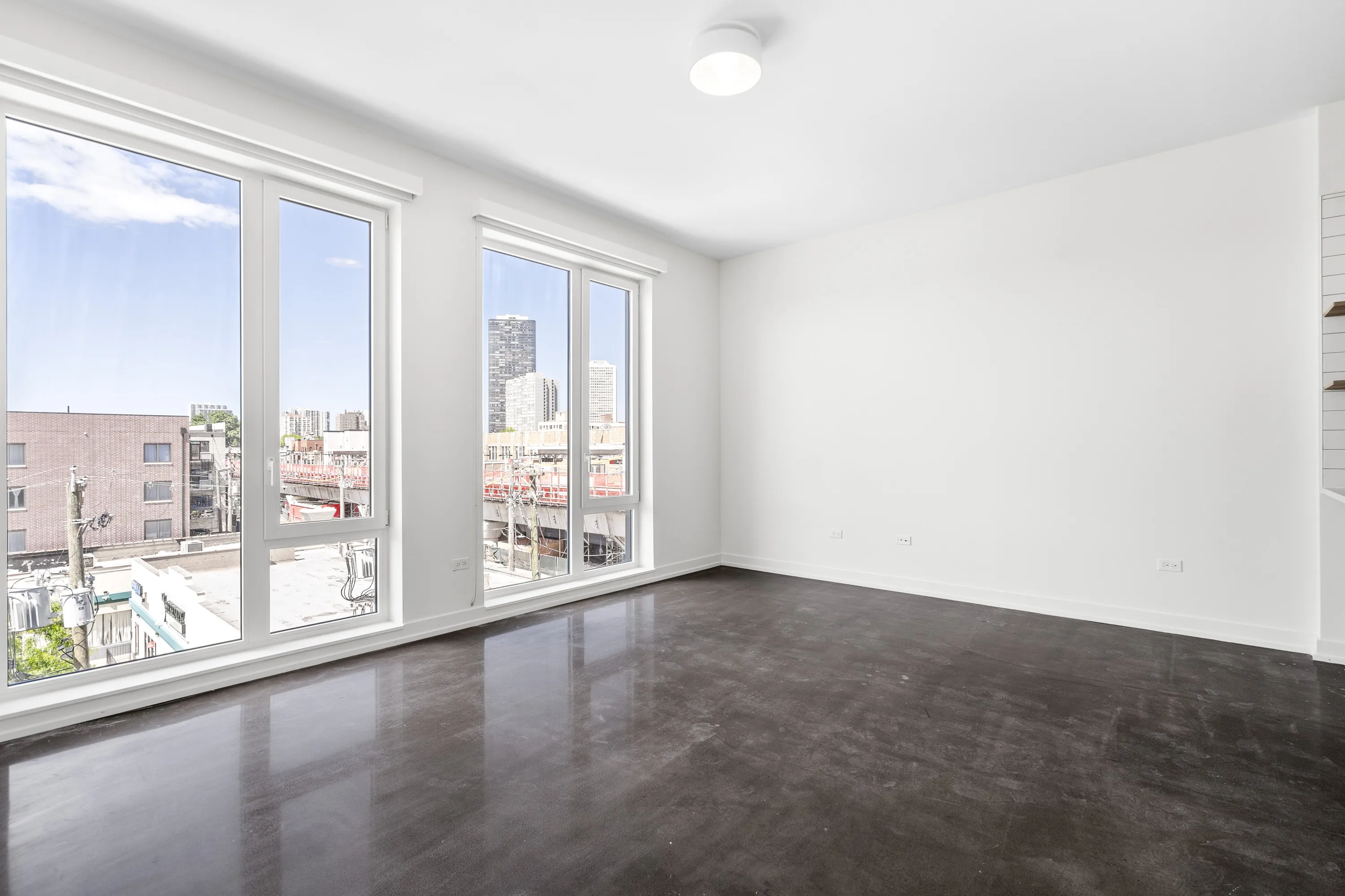 1135 W Winona St   60640 60640-The Sally-Chicago-IL