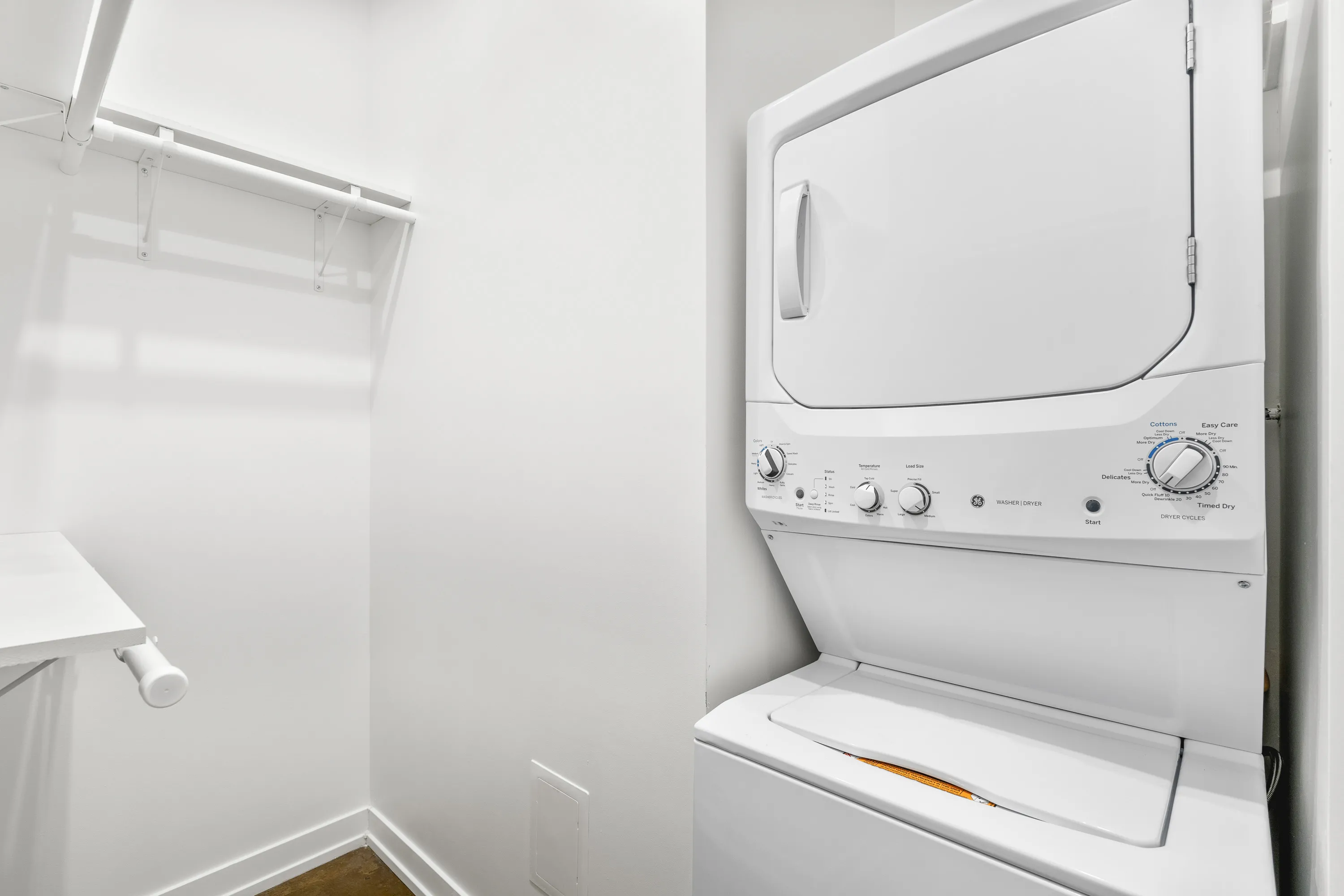 1135 W Winona St   60640 60640-The Sally-Chicago-IL