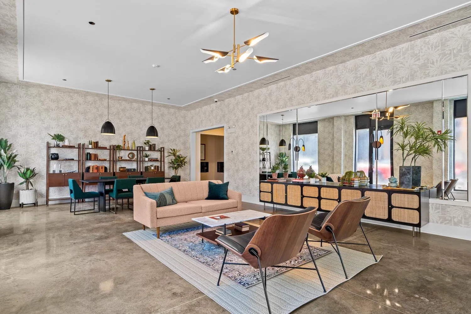 1135 W Winona St   60640 60640-The Sally-Chicago-IL