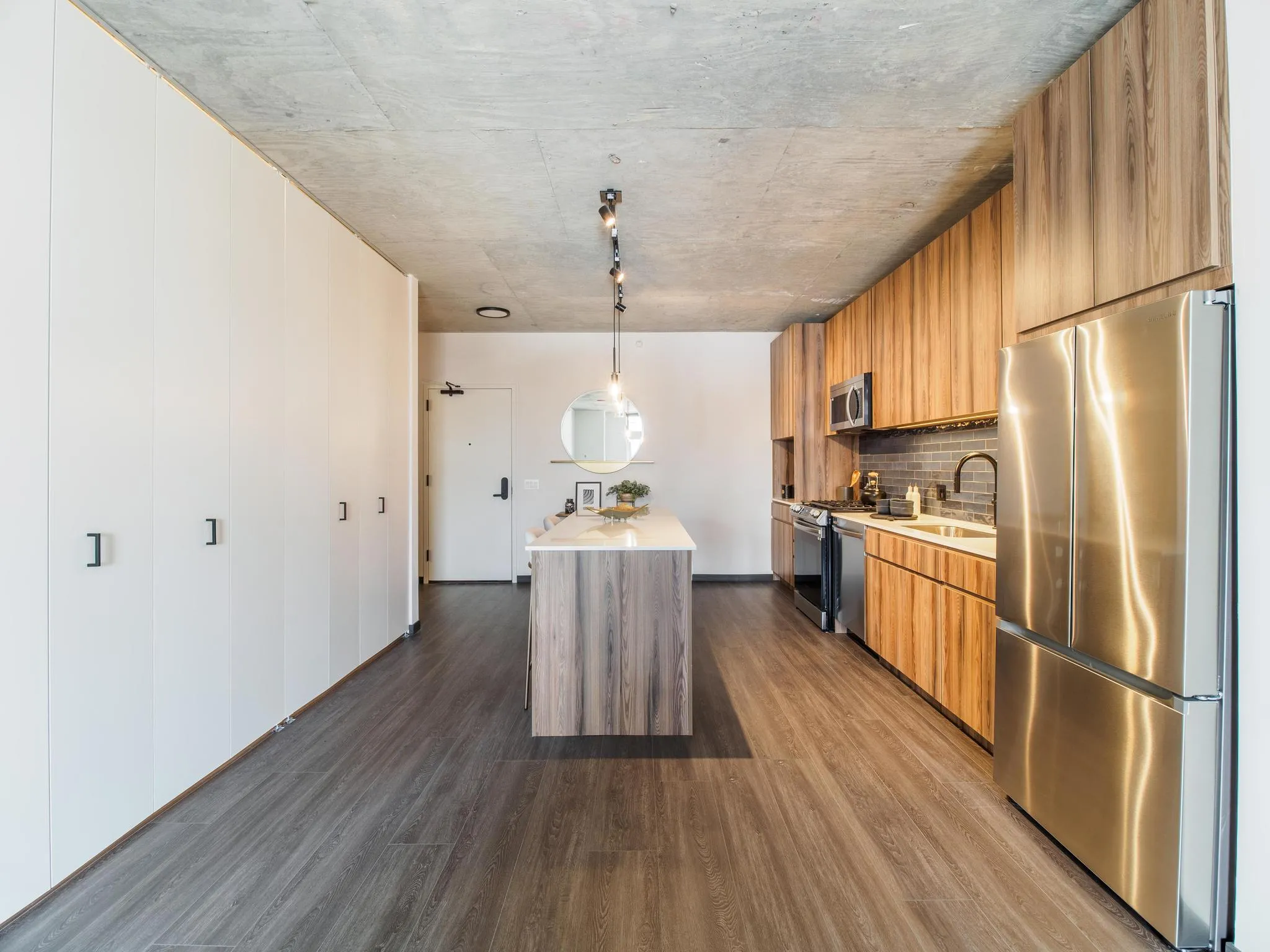 150 N Ashland Ave   60607 60607-The Thompson at Fulton Market-Chicago-IL