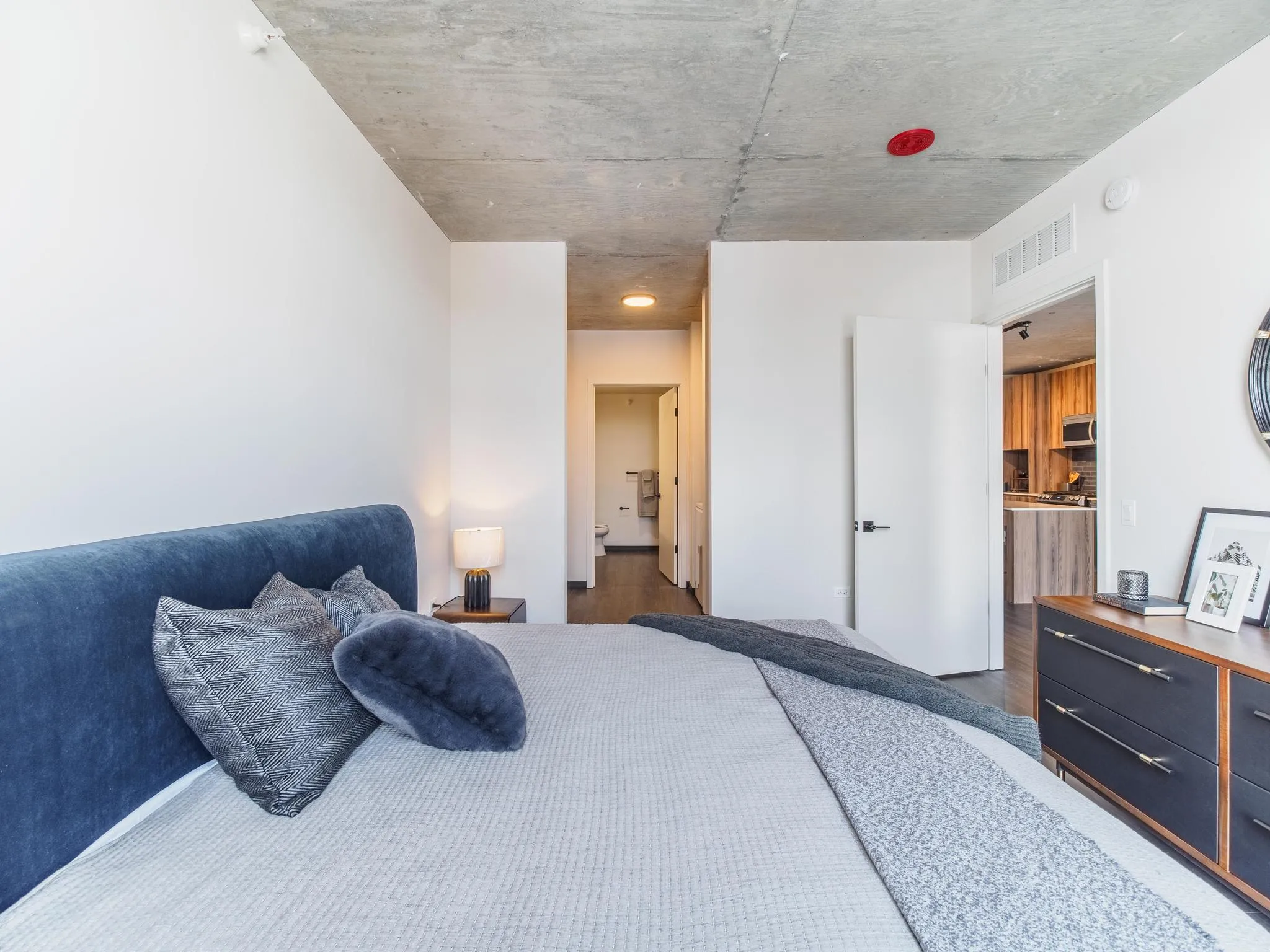 150 N Ashland Ave   60607 60607-The Thompson at Fulton Market-Chicago-IL