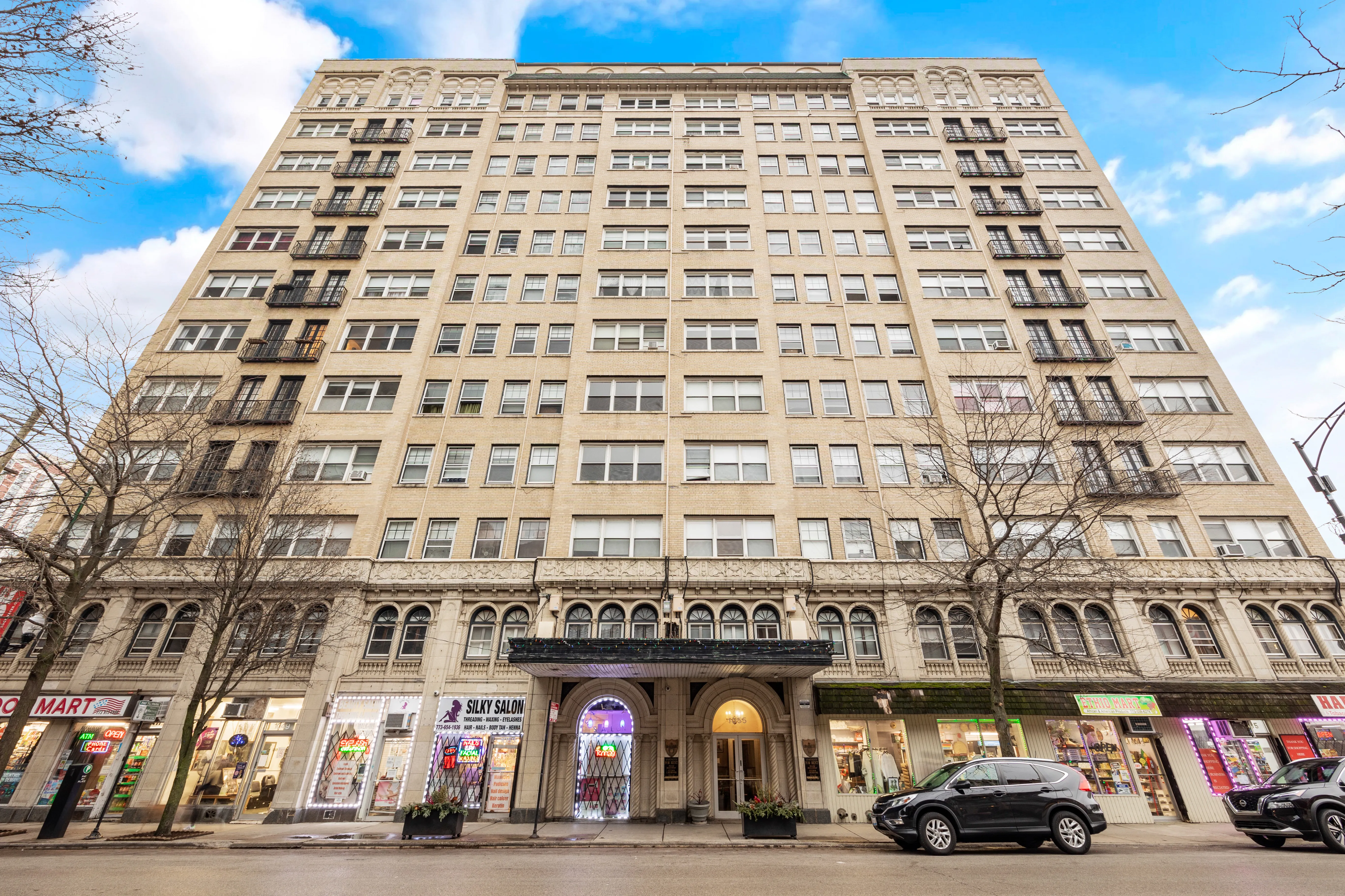 1055 W GRANVLE AVE 60660-Granville Apartments-unit#304A-Chicago-IL