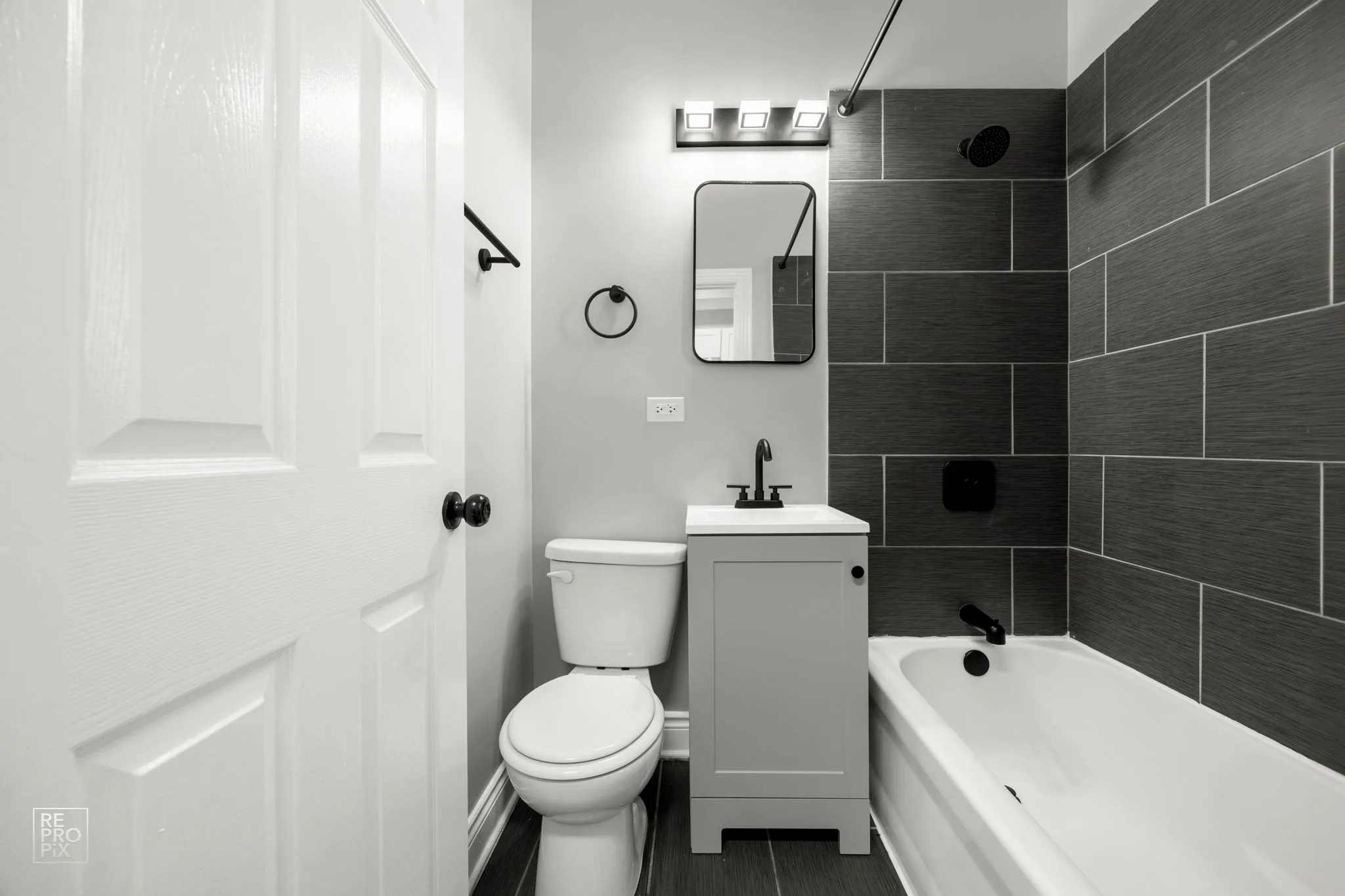 1030 E 47th St 60653 60653-1030 E 47th St-Chicago-IL