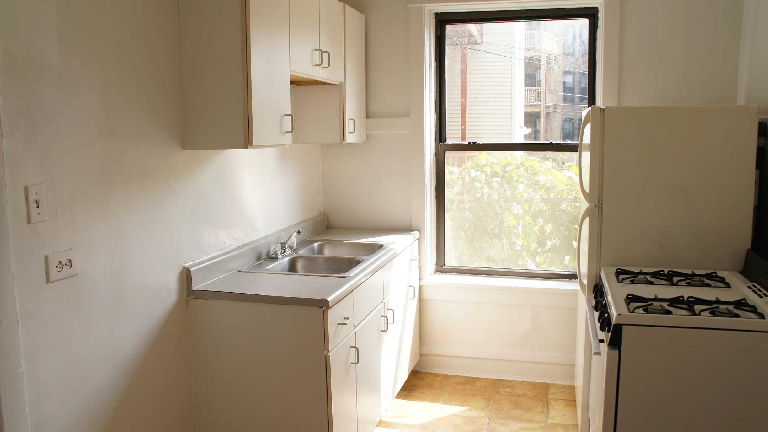 2518 N Kedzie Ave 60647 60647-unit#1E-Chicago-IL