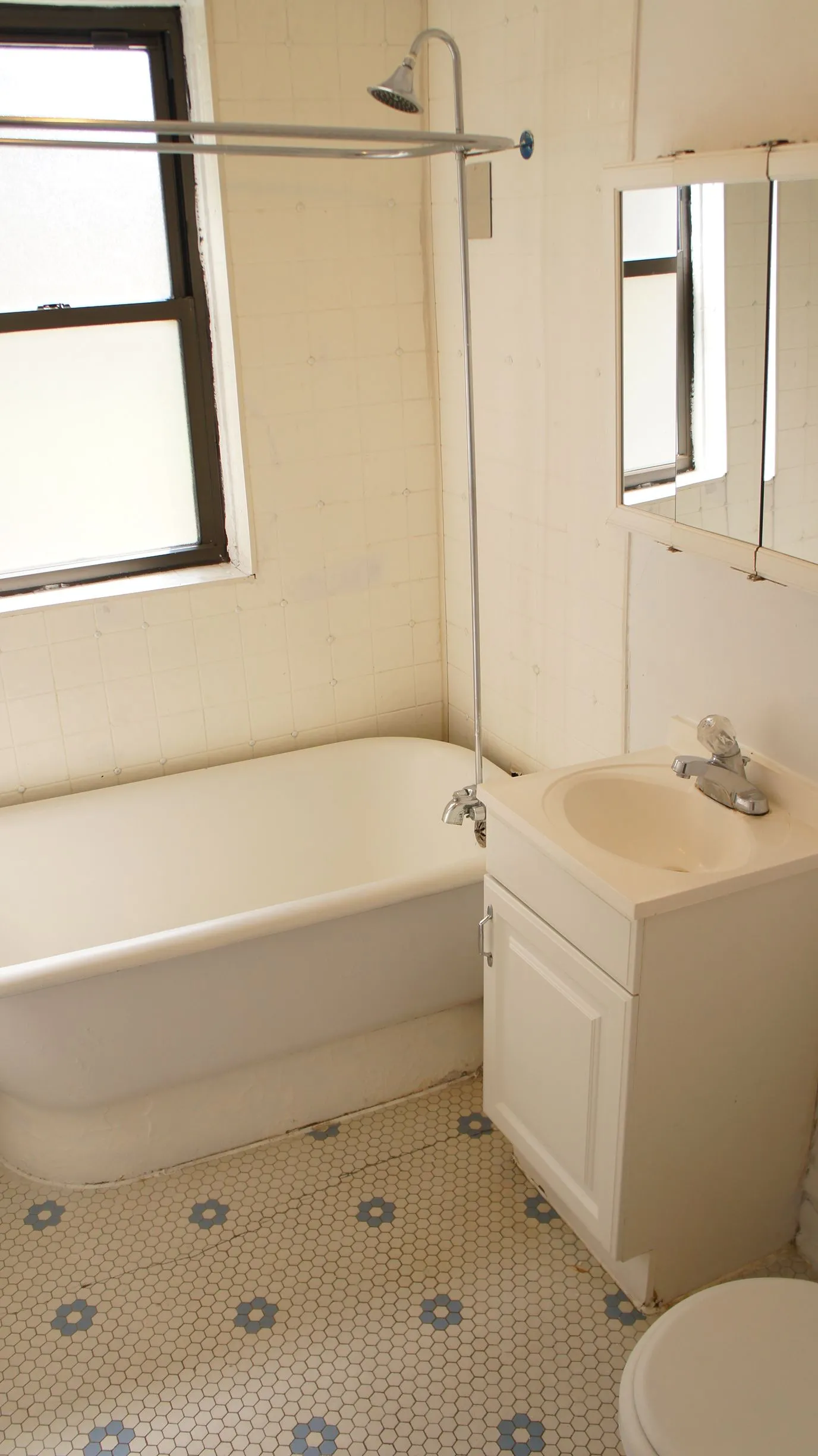 2518 N Kedzie Ave 60647 60647-unit#1E-Chicago-IL