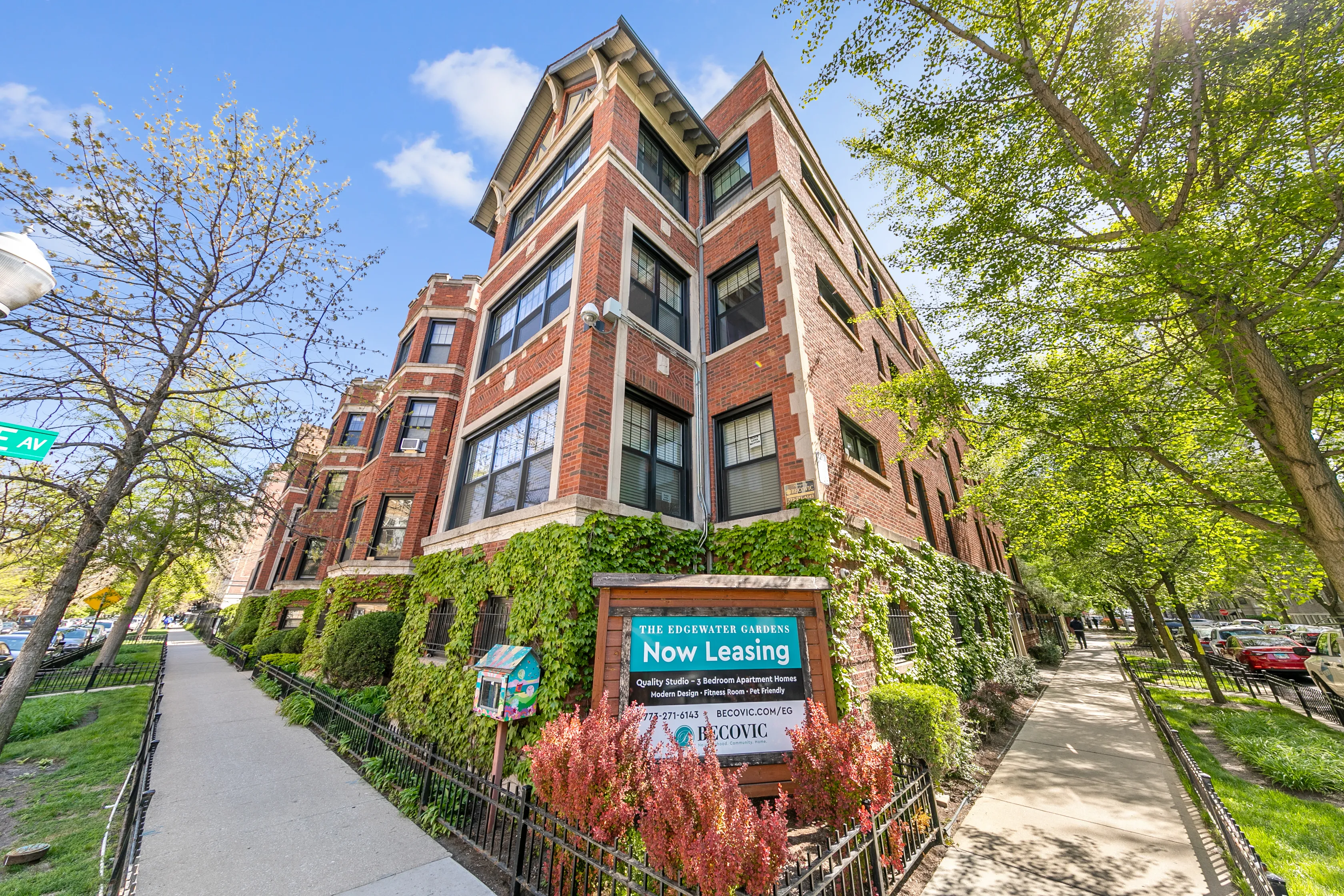 Edgewater Gardens Apartments