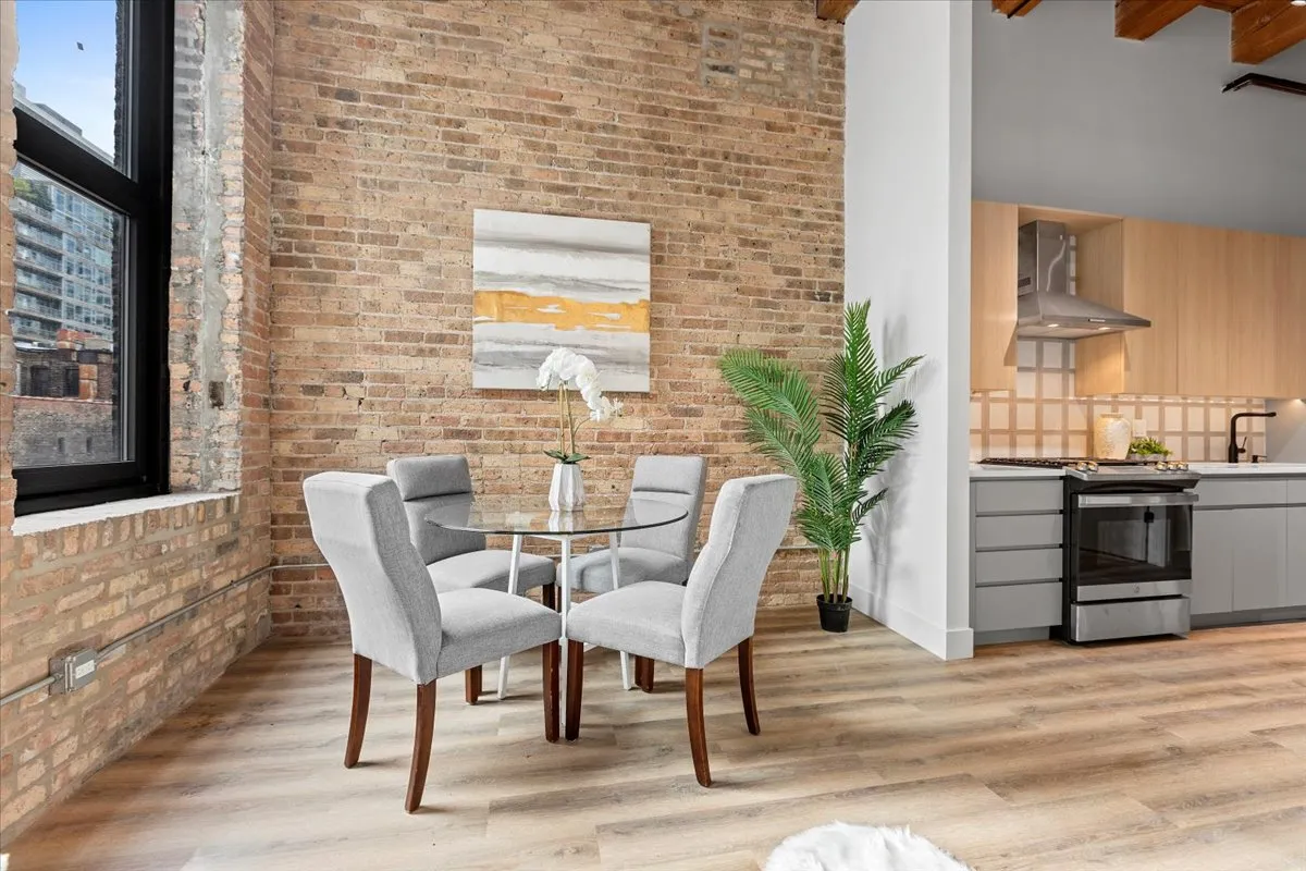 153 W Ohio St   60654 60654-Paper Box Lofts-Chicago-IL