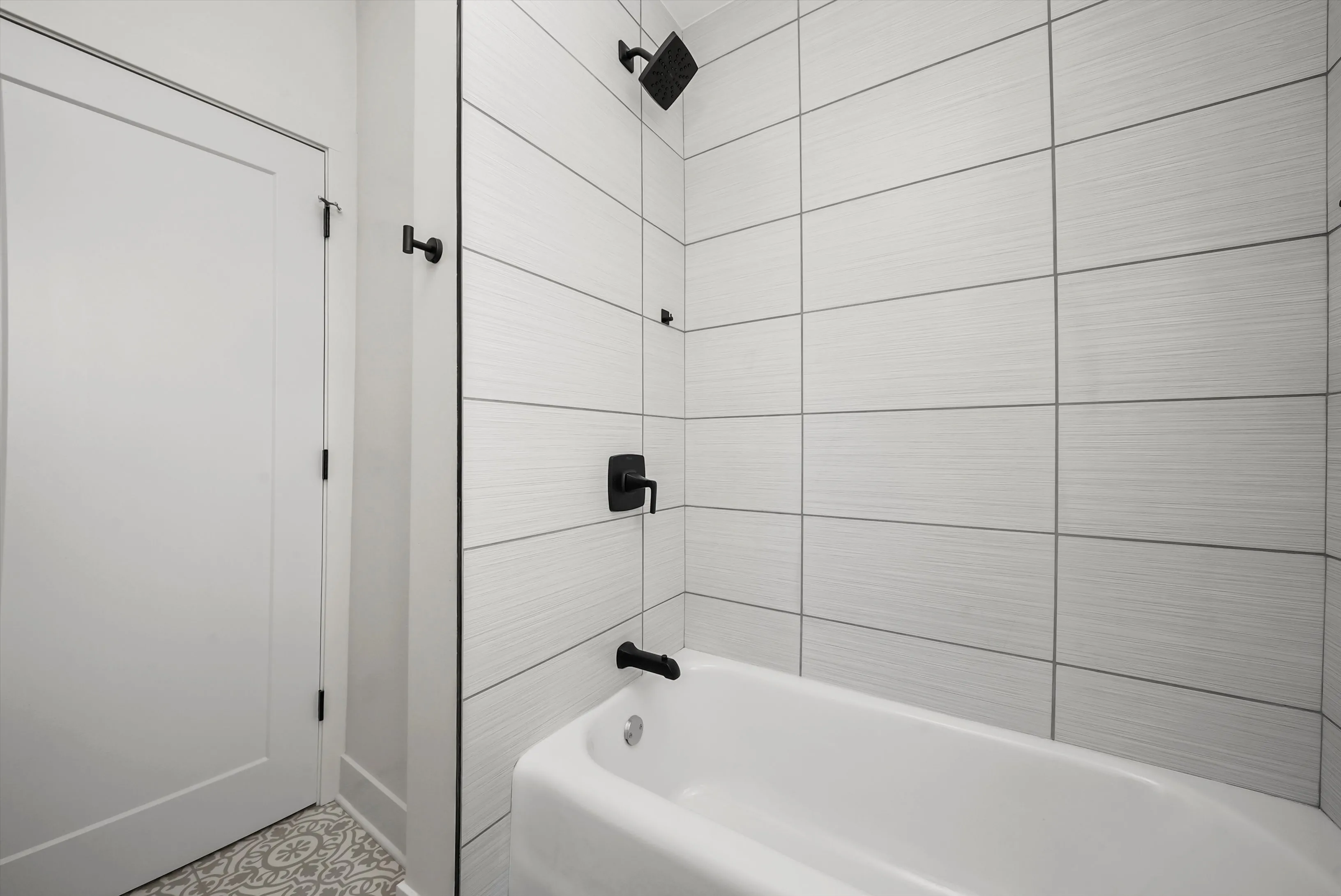 3035 W Rosemont Ave   60659 60659-The Rosemont-Chicago-IL