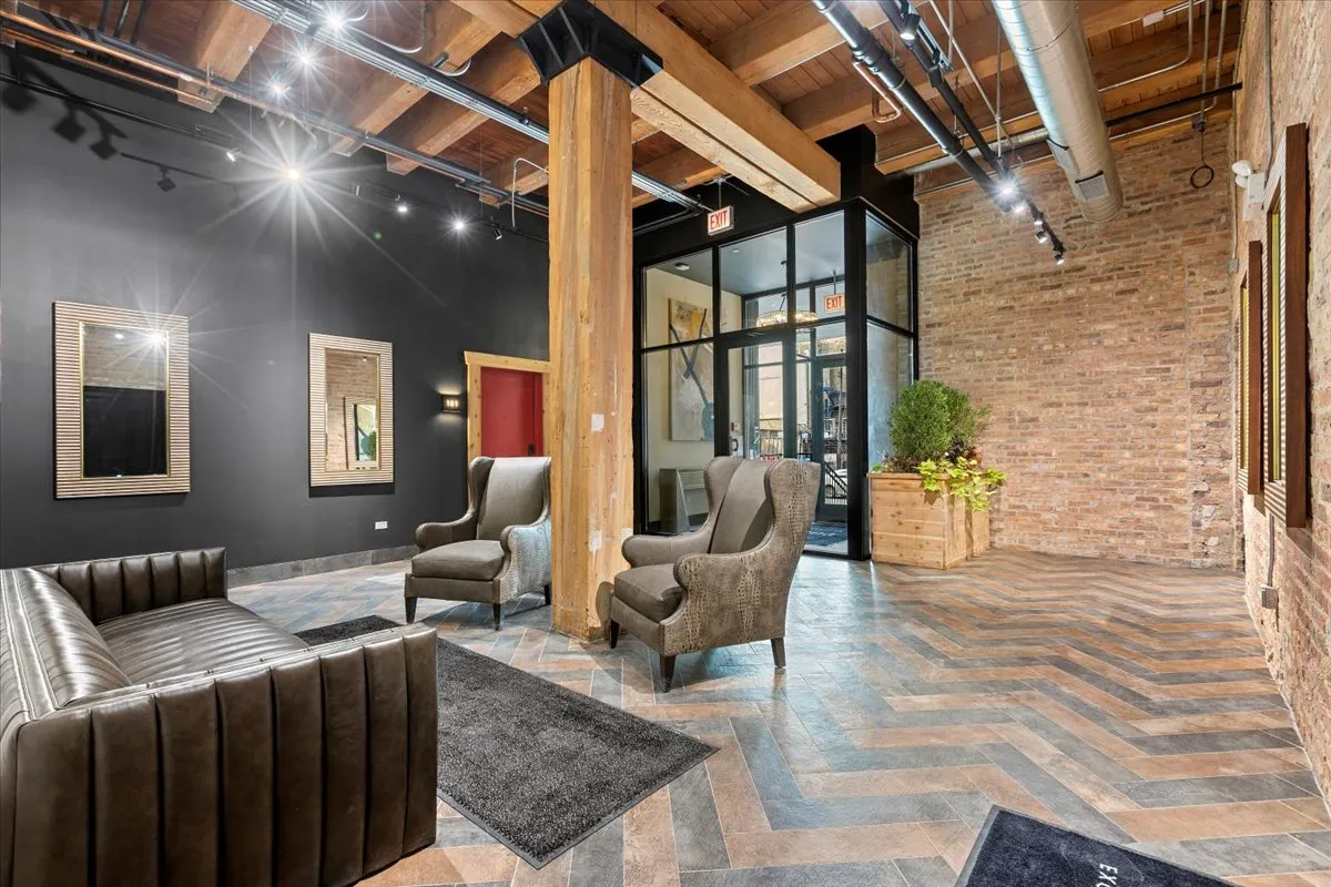 153 W Ohio St   60654 60654-Paper Box Lofts-Chicago-IL
