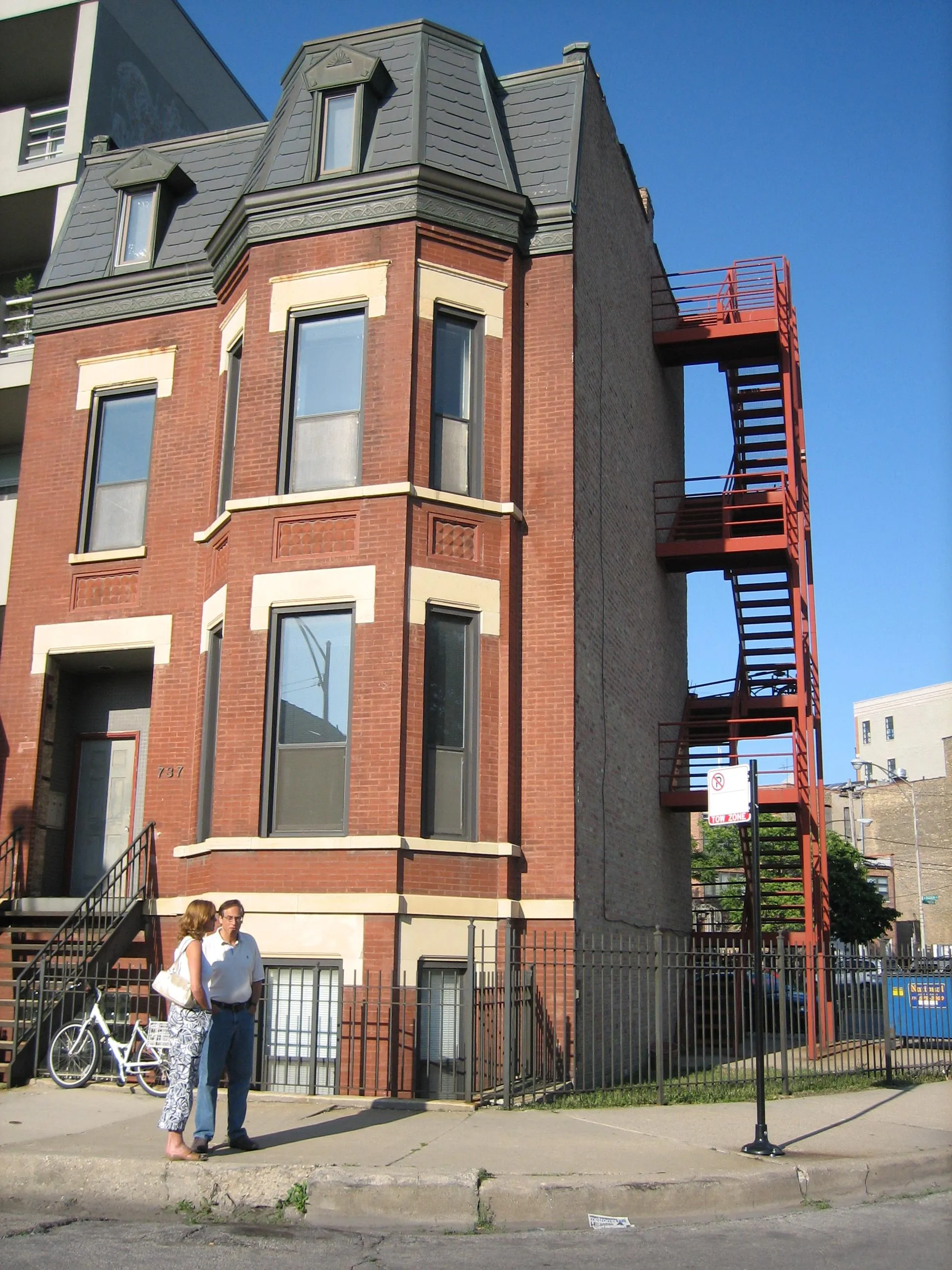 737 N May St 60642 60642-Victorian-unit#3 floor-Chicago-IL