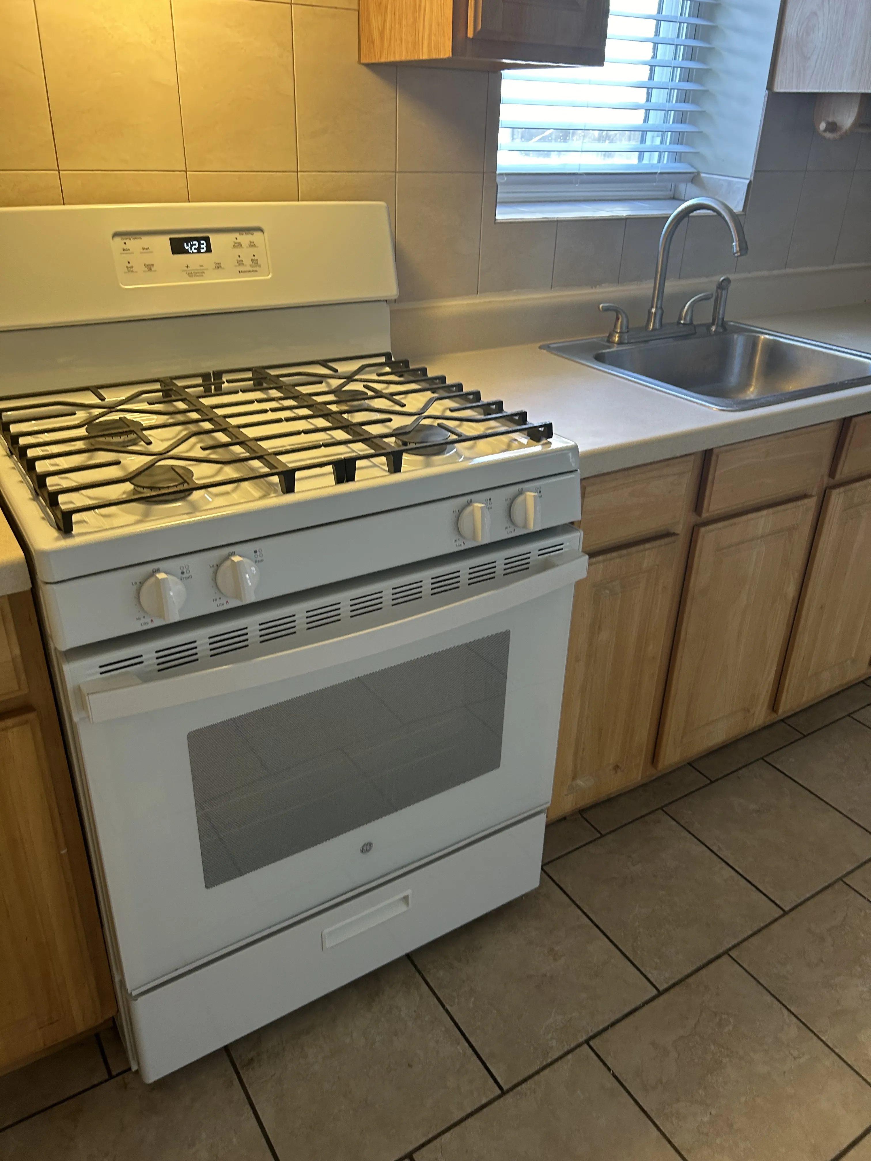 4716 N SAWYER AVE 60625-Sawyer Building-unit#1R-Chicago-IL
