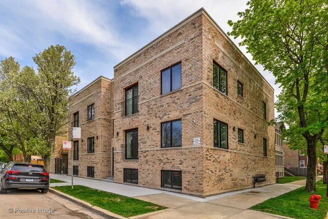 723 W 34th St 60616 60616-unit#2E-Chicago-IL