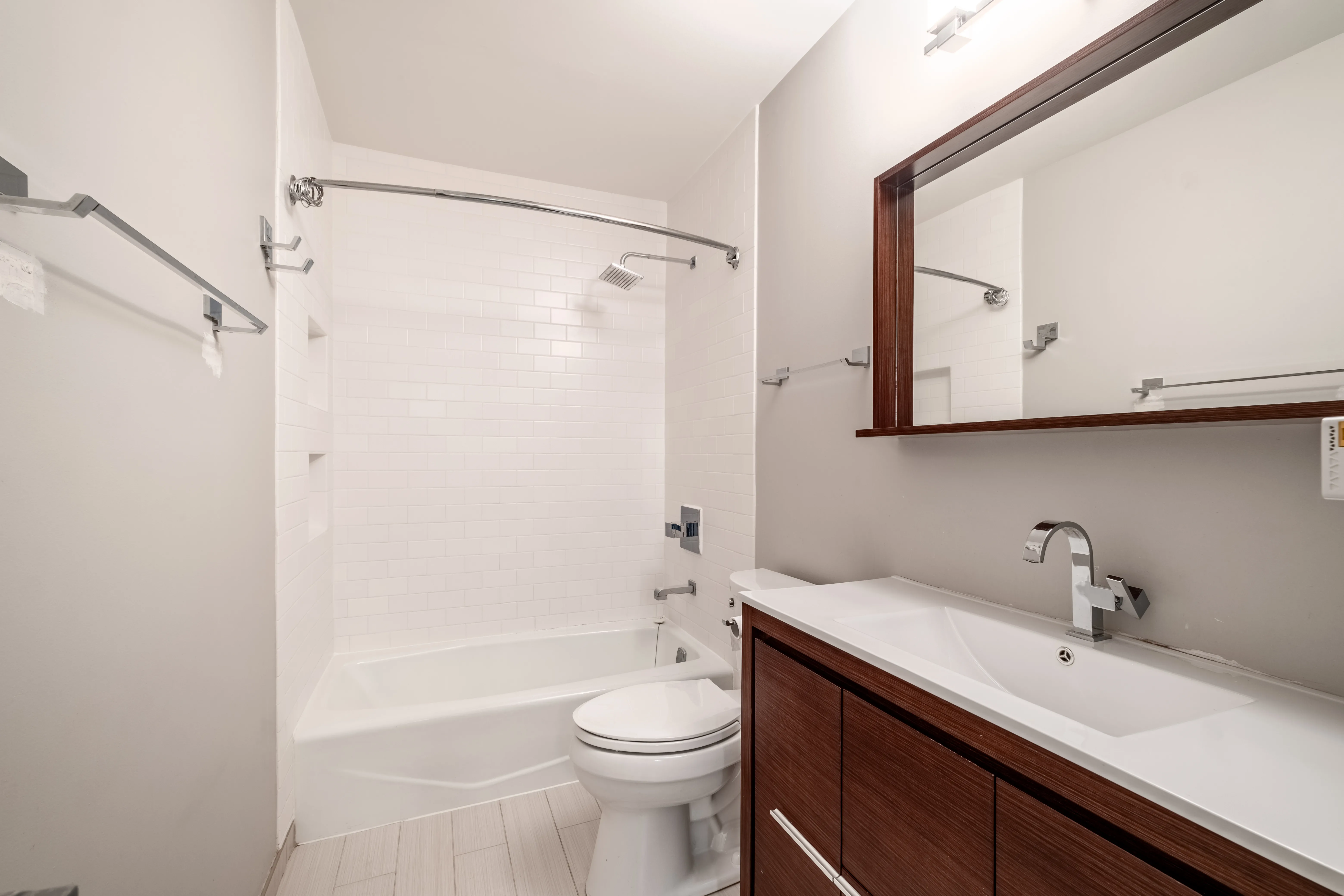 1330 N La Salle Dr 60610 60610-Chicago-IL