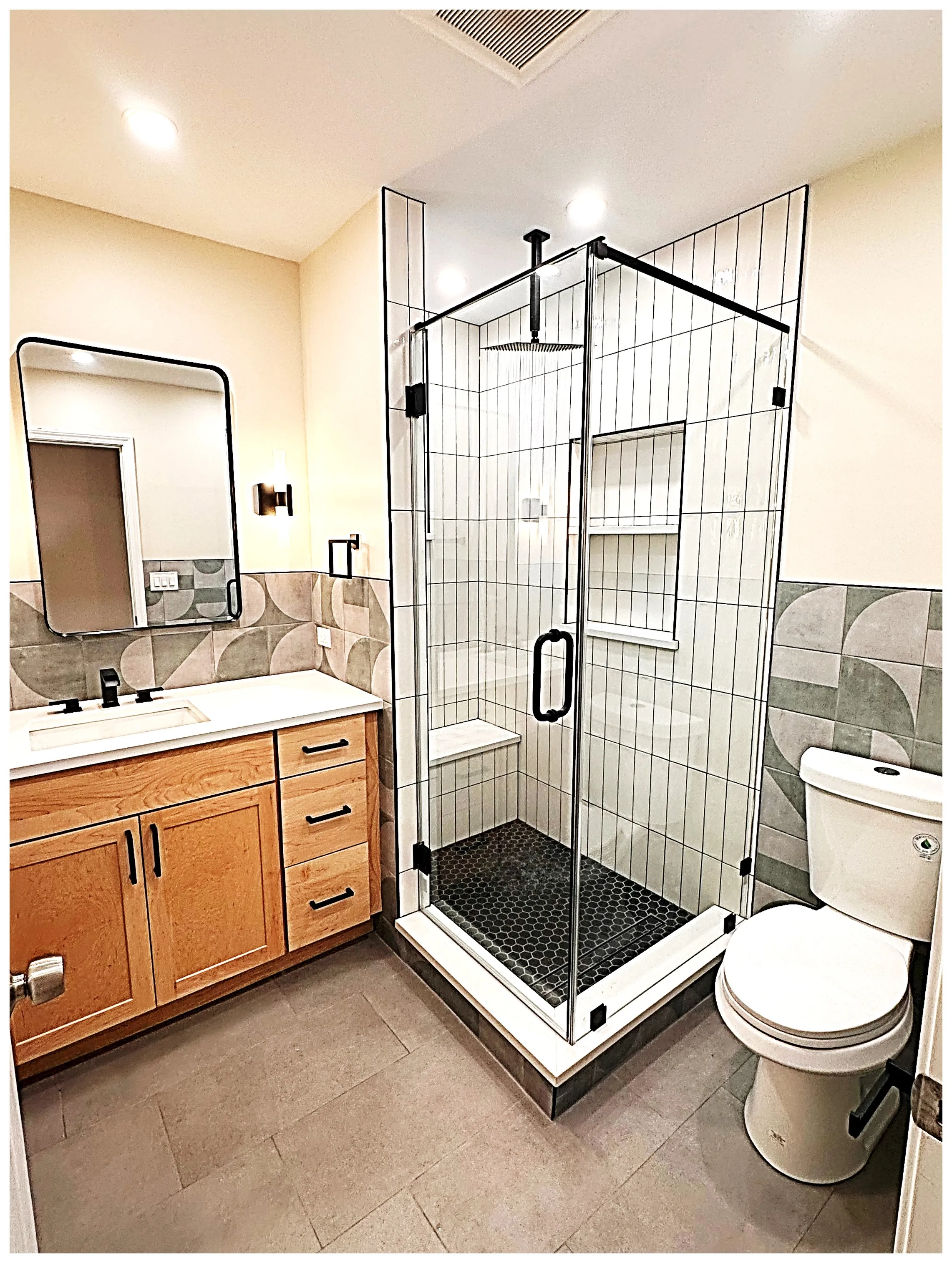 Pilsen Apartments For Rent 3 Bedroom, 1 Bathroom At 2338 W 18th Pl 1R