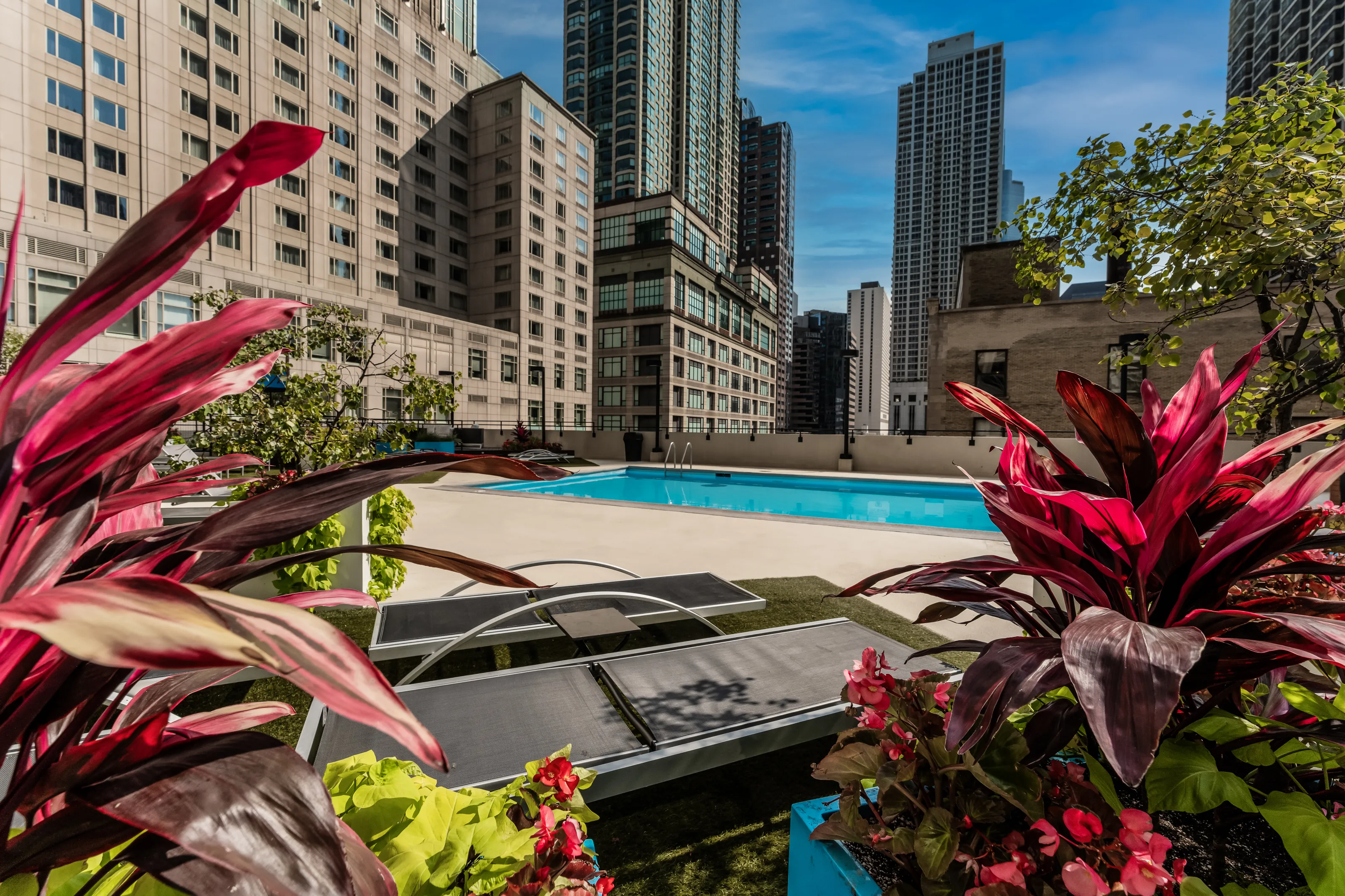 750 North Rush Apartments in River North, Chciago
