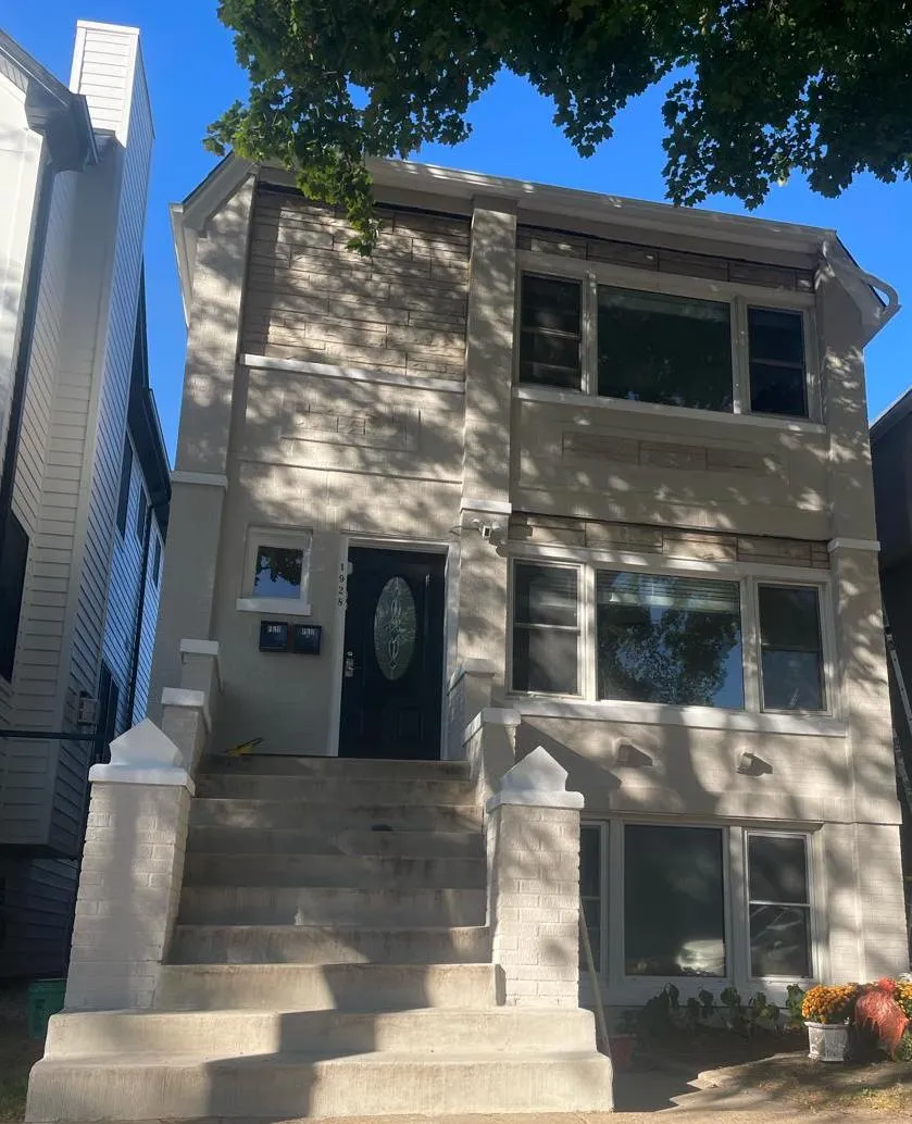 1928 W Barry Ave 60657 60657-unit#1-Chicago-IL