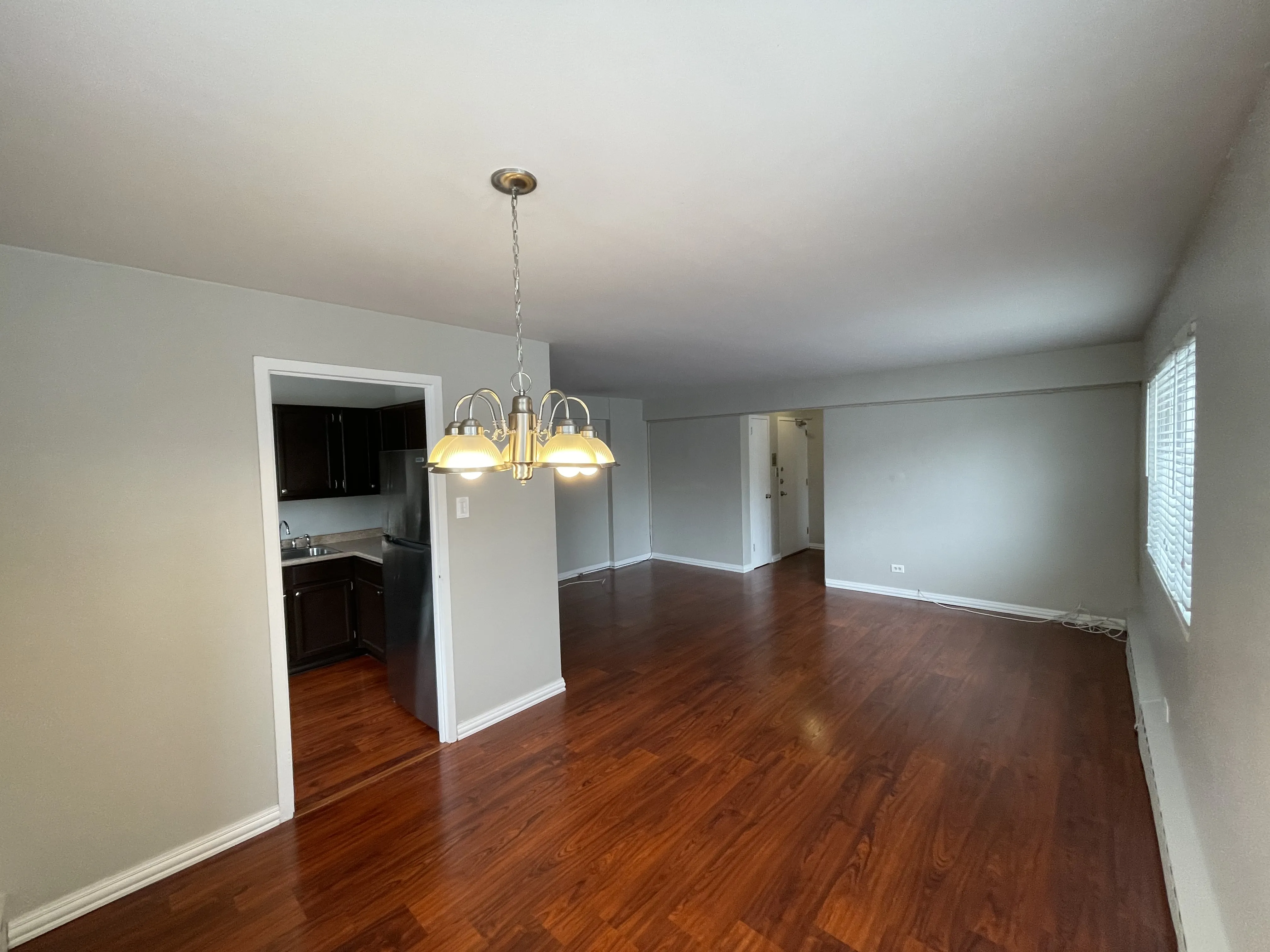 700 W Bittersweet Pl 60613 60613-unit#208-Chicago-IL