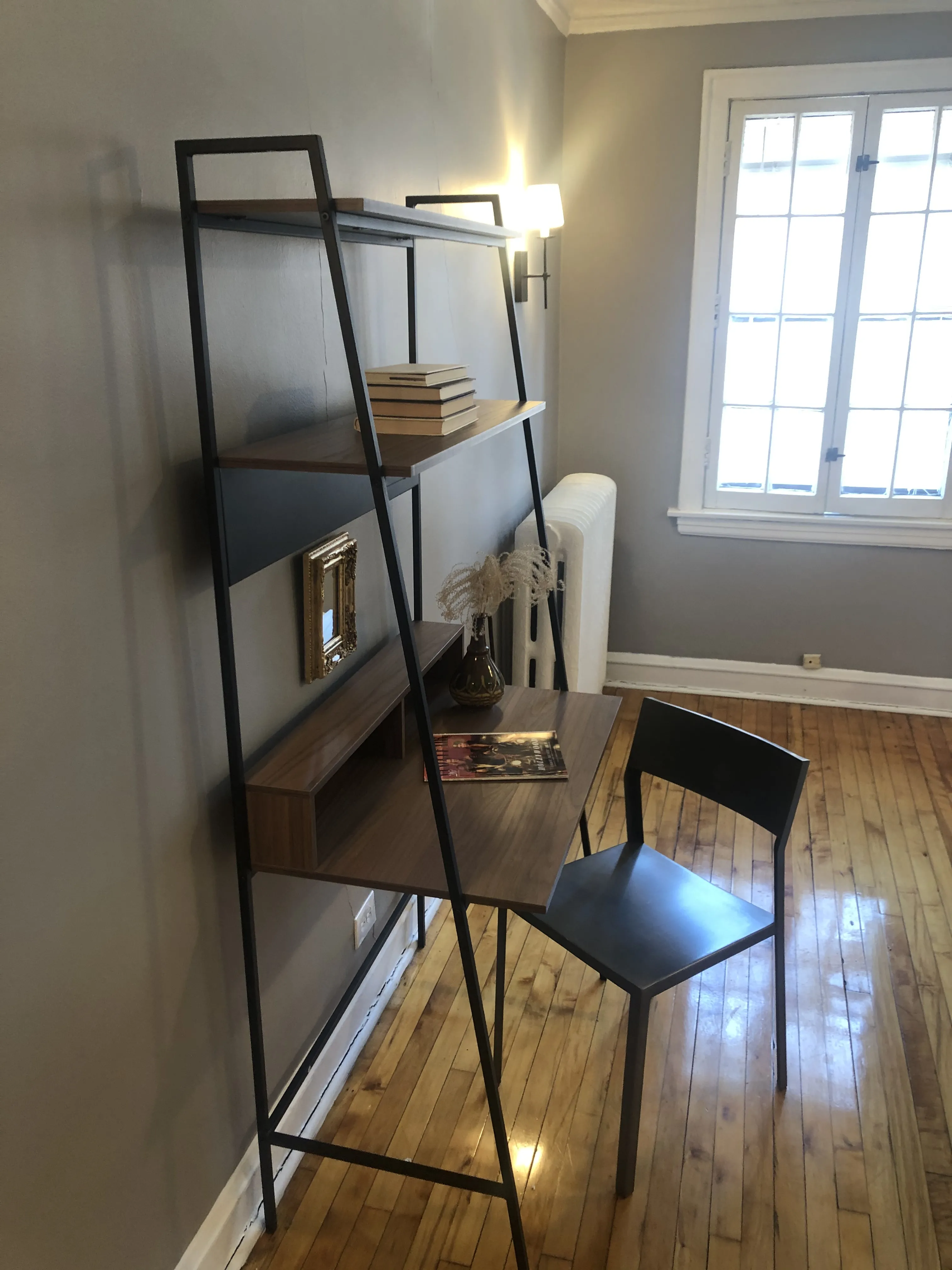 5516 N Kenmore Apartments