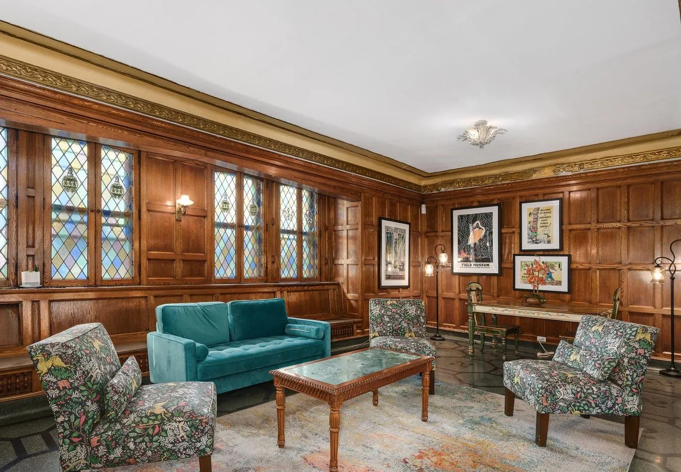 1100 N La Salle Dr 60610 60610-1100 Lasalle-Chicago-IL