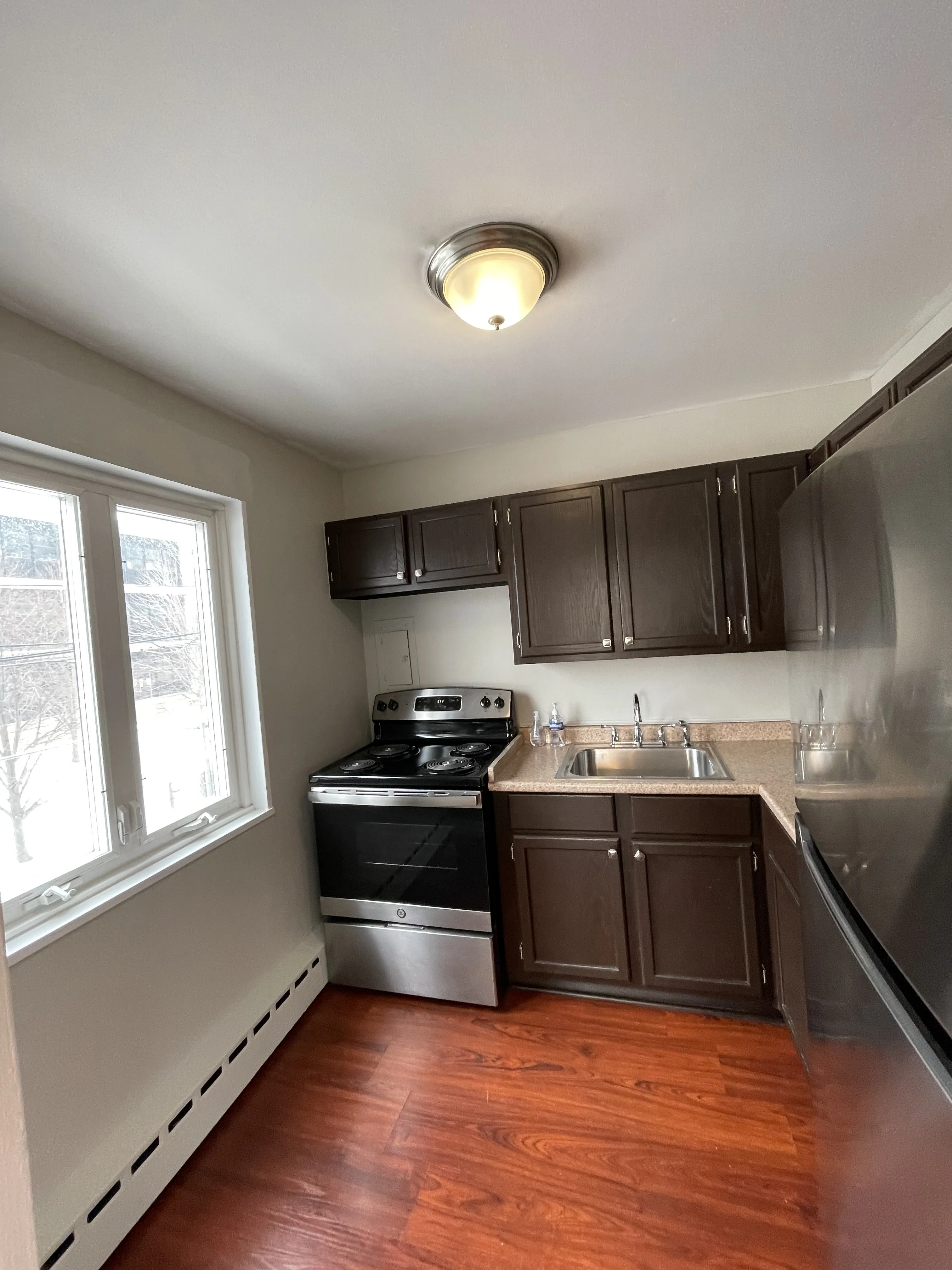 700 W Bittersweet Pl 60613 60613-unit#208-Chicago-IL