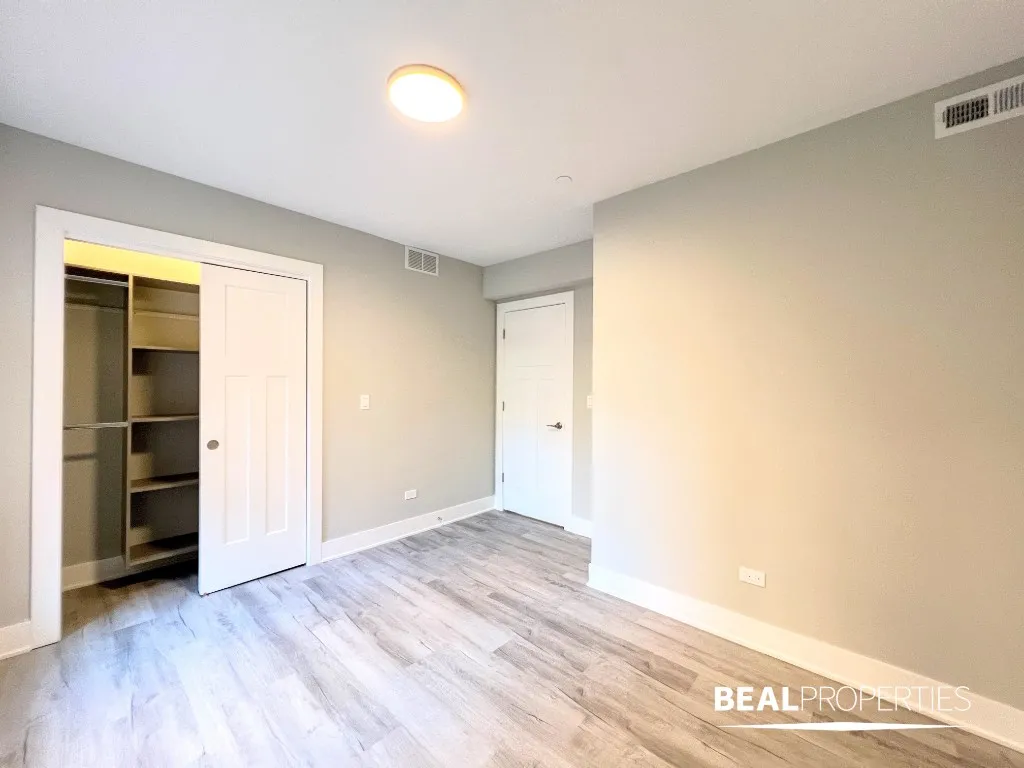 1139 Oak Ave   60202 60202-Evanston-IL