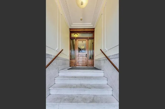 1539 N LEAVITT ST 60622-1820-CHICAGO-IL