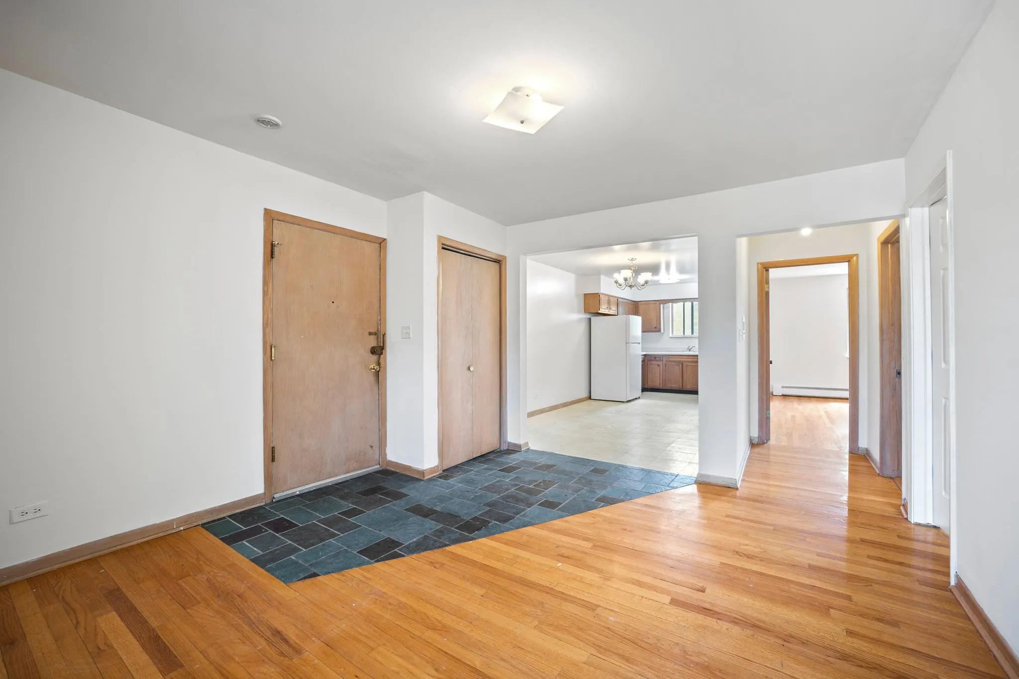 2157 RIDGE AVE 60201-Ridge Apartments-unit#1A-Evanston-IL