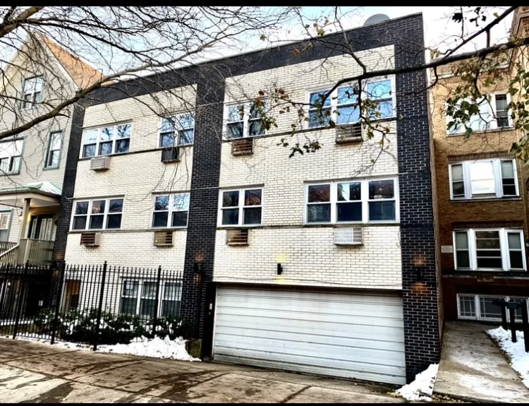 659 W Aldine Ave 60657 60657-unit#2B-Chicago-IL