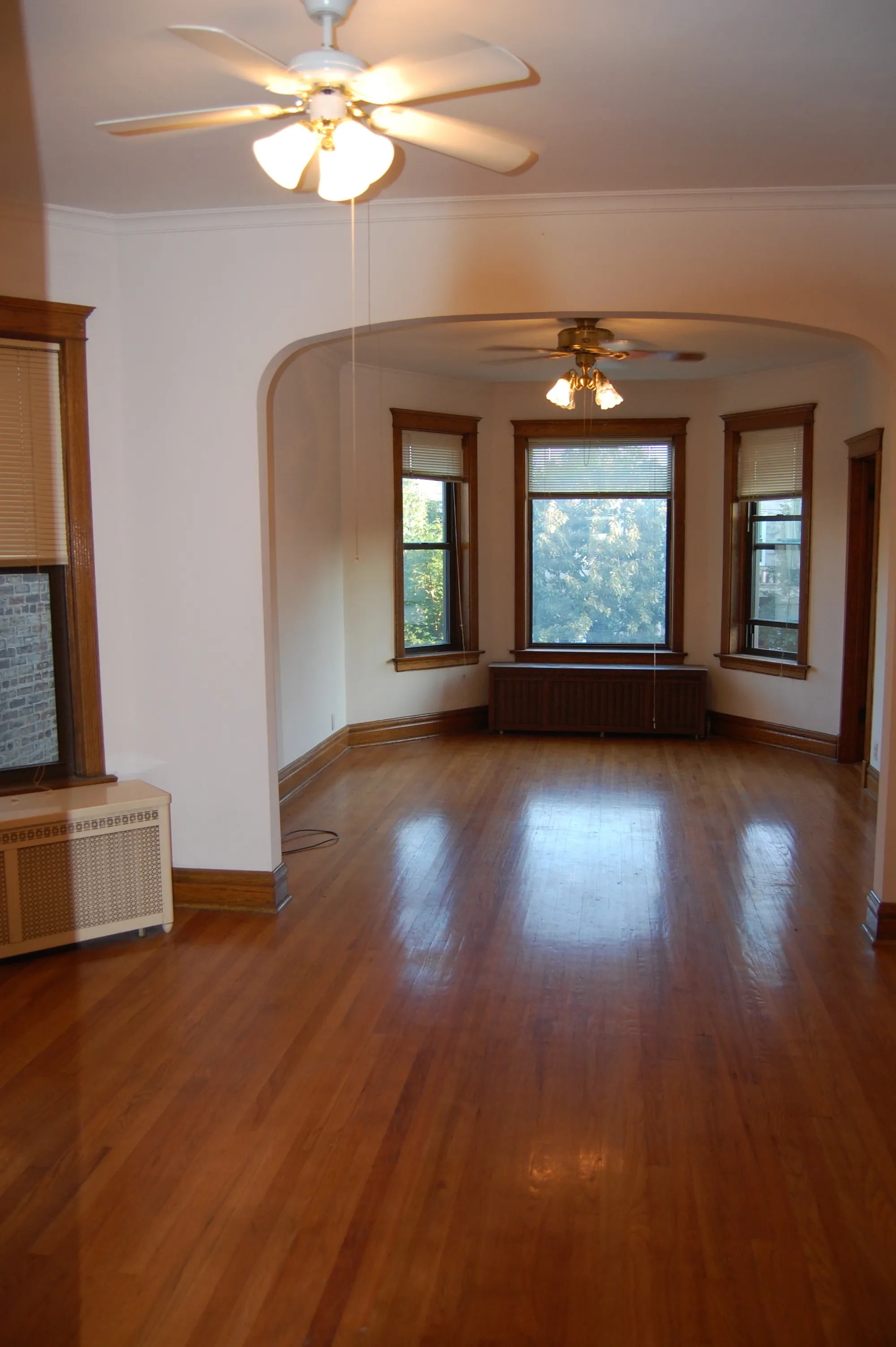 1212 W Addison 60613-unit#1-Chicago-IL