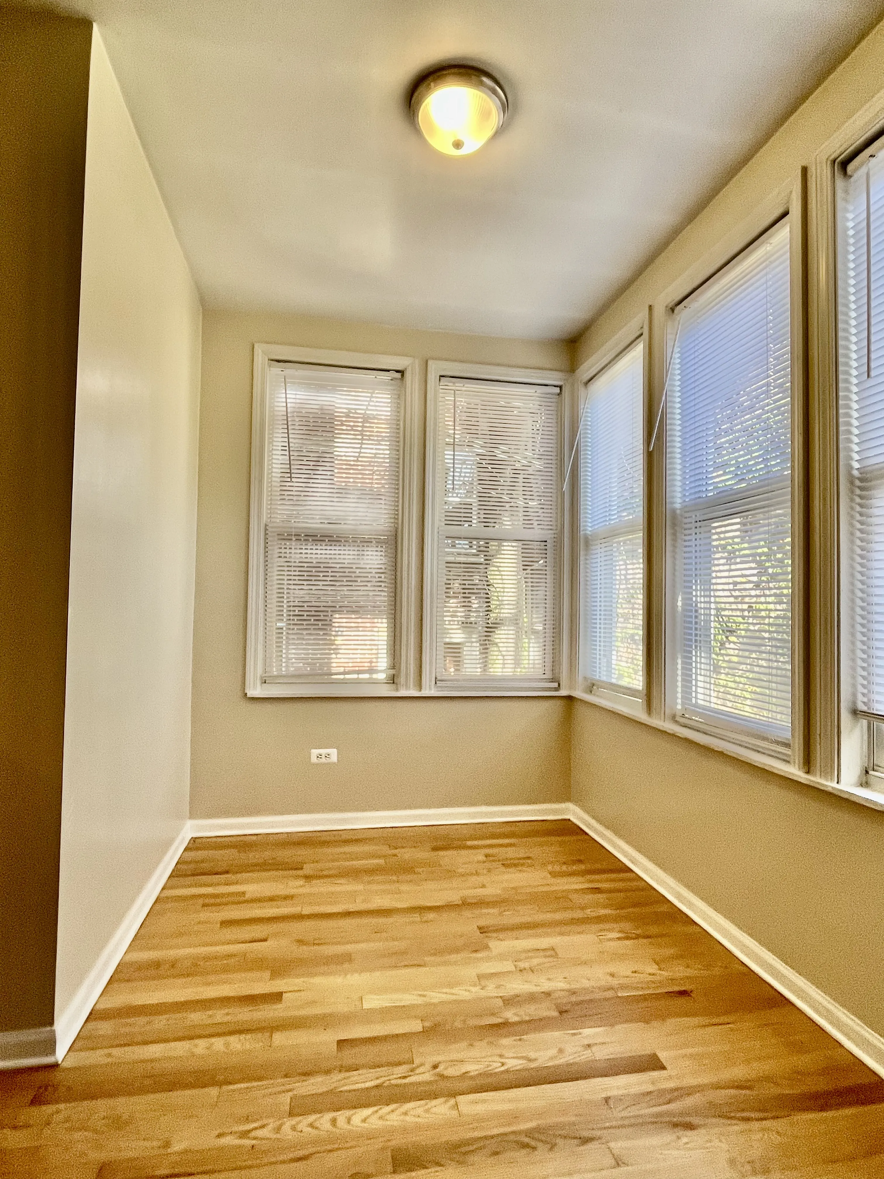 6345 N LAKEWOOD AVE 60660-unit#3-Chicago-IL