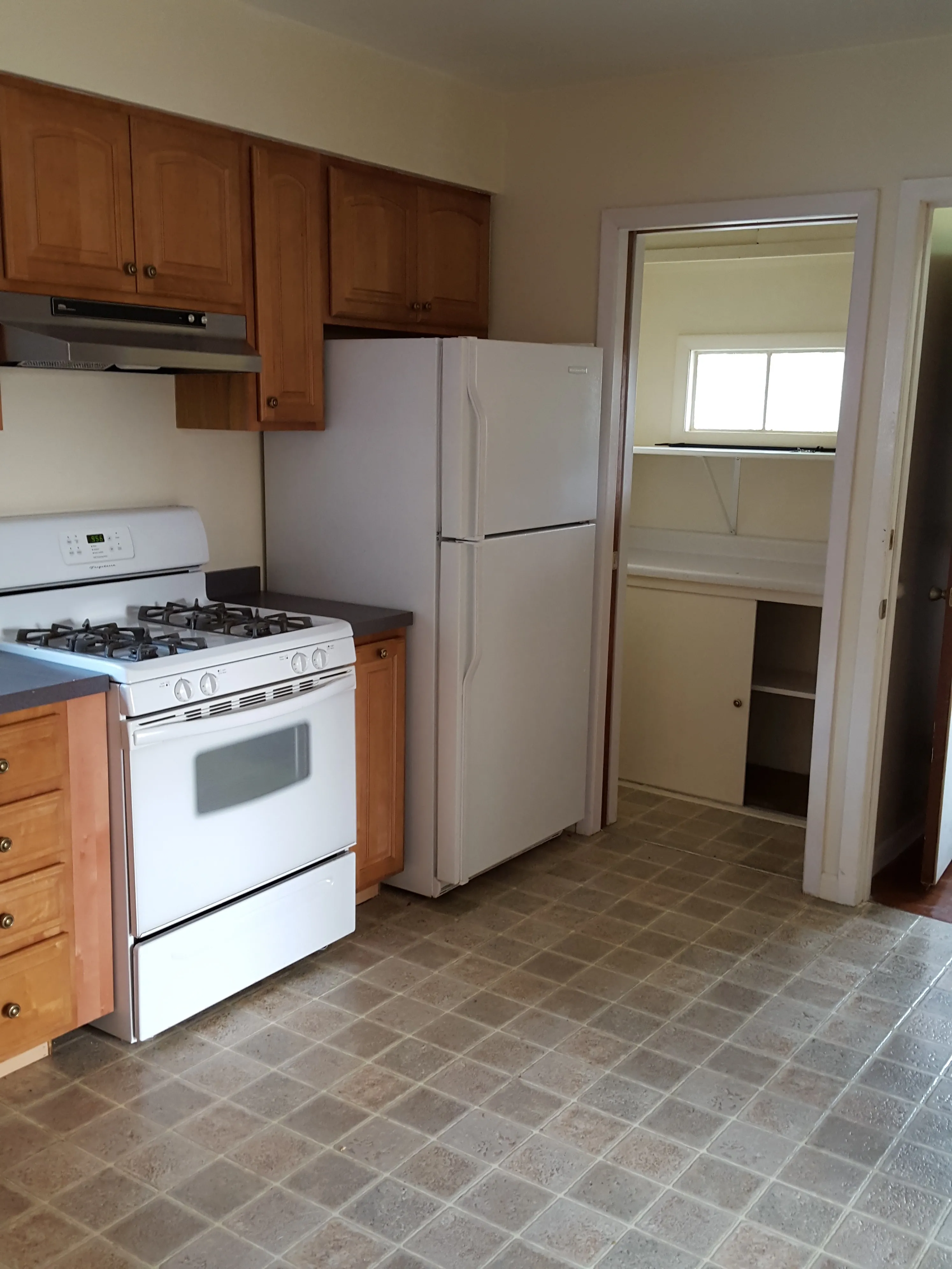 1300 West Nelson 60640-unit#2R-Chicago-IL